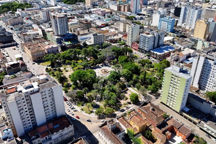 Semana de Pelotas tem exposição coletiva de fotos da cidade