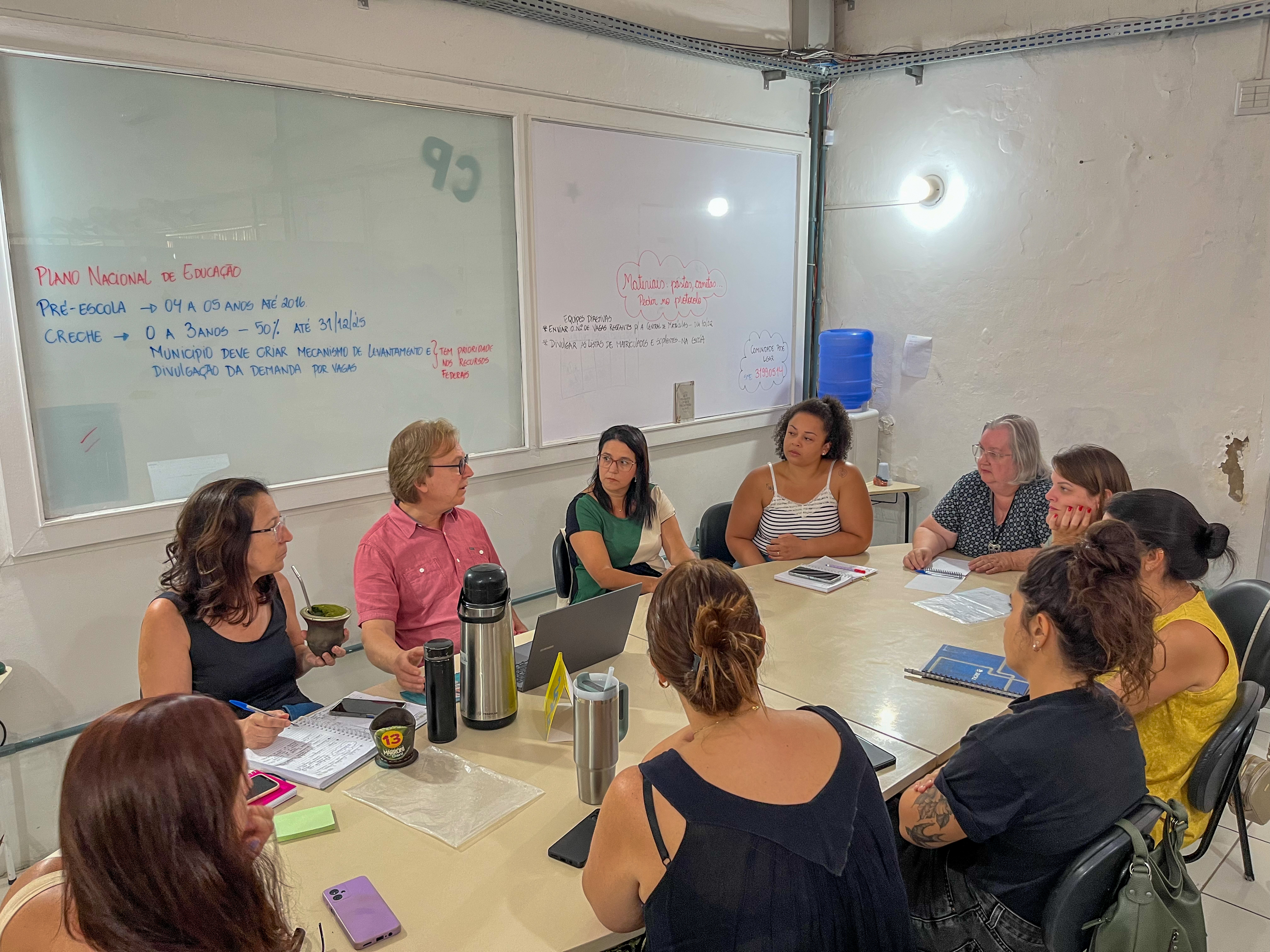 Na reunião, foi alinhado o diálogo entre SME e representantes da Prefeitura para demandas relacionadas à rede municipal de ensino