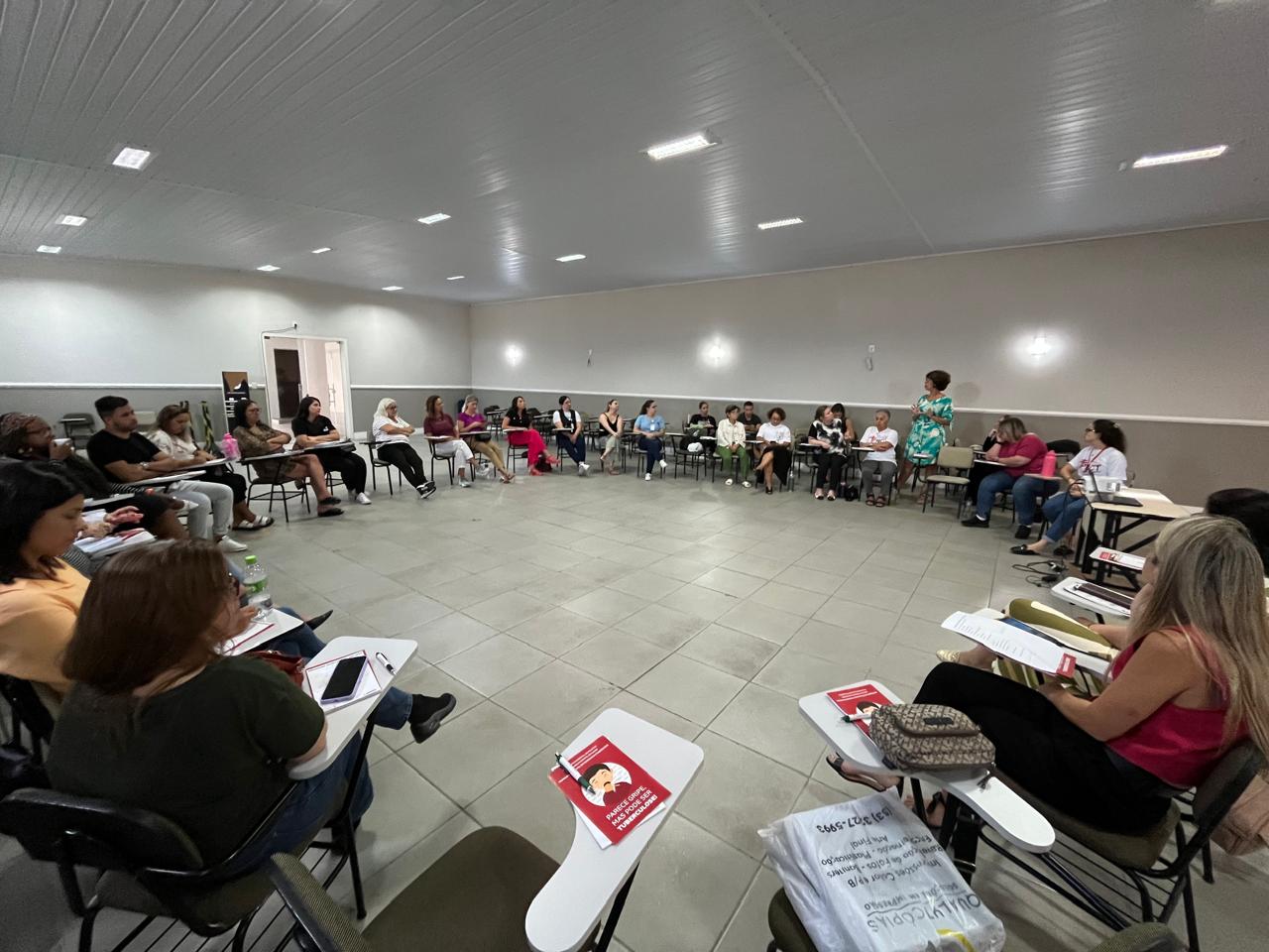 Evento voltado a equipes da rede pública de Saúde marcou data dedicada ao controle da doença