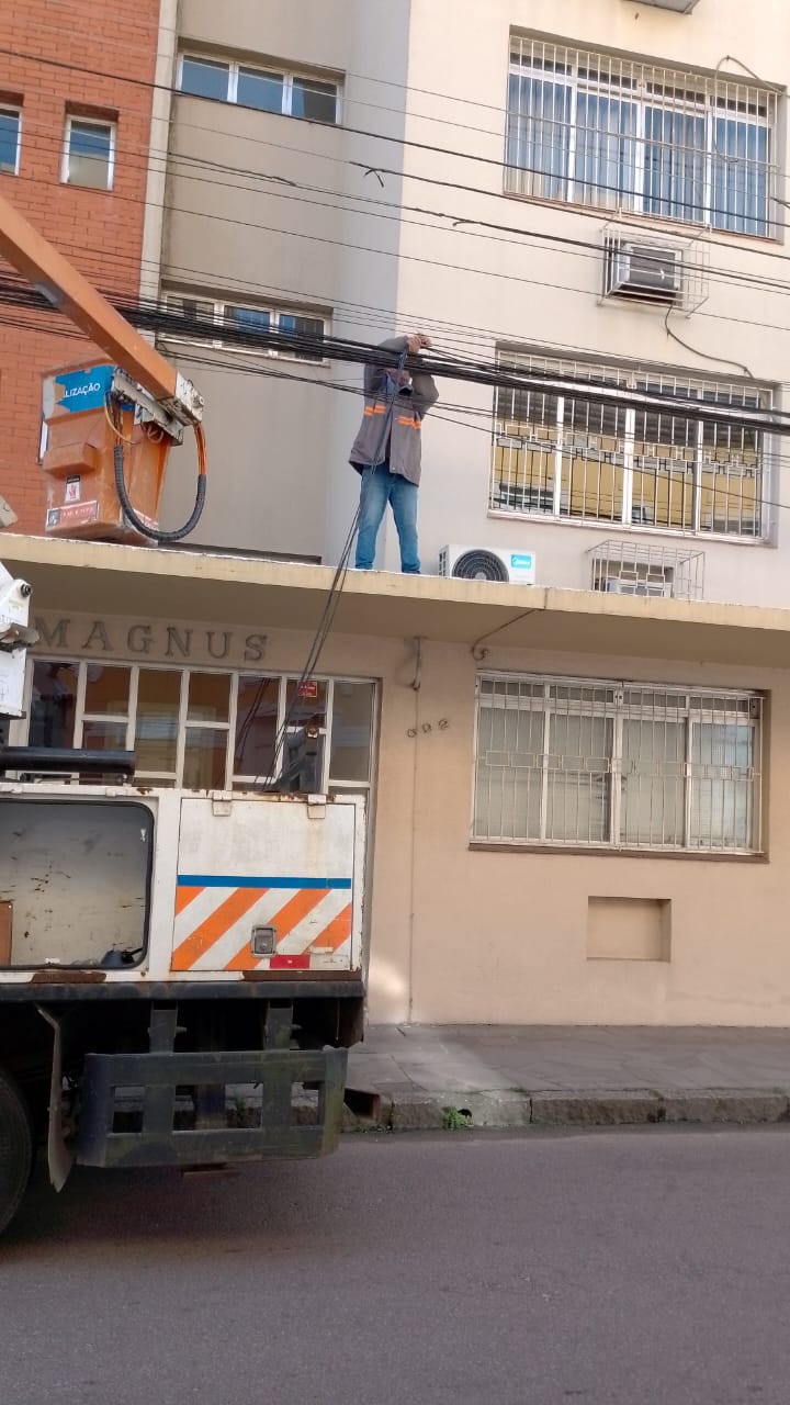 Somente nesta semana, 800 metros de fio foram levados