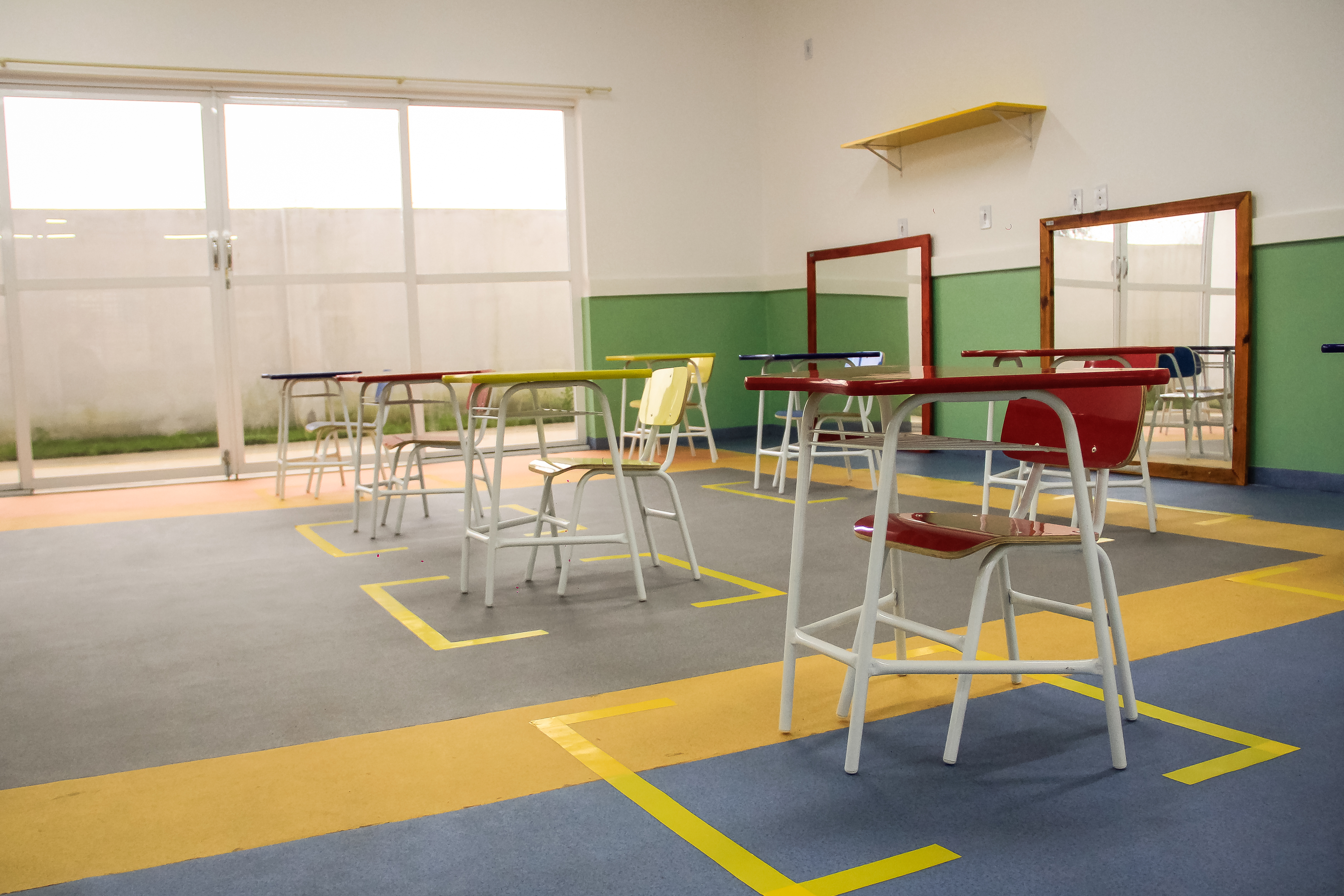 Escolas já estão preparadas com equipamentos necessários e capacitações. Retorno seguirá um cronograma estabelecido pela Prefeitura em conjunto com a Secretaria de Educação e Desporto e equipes diretivas