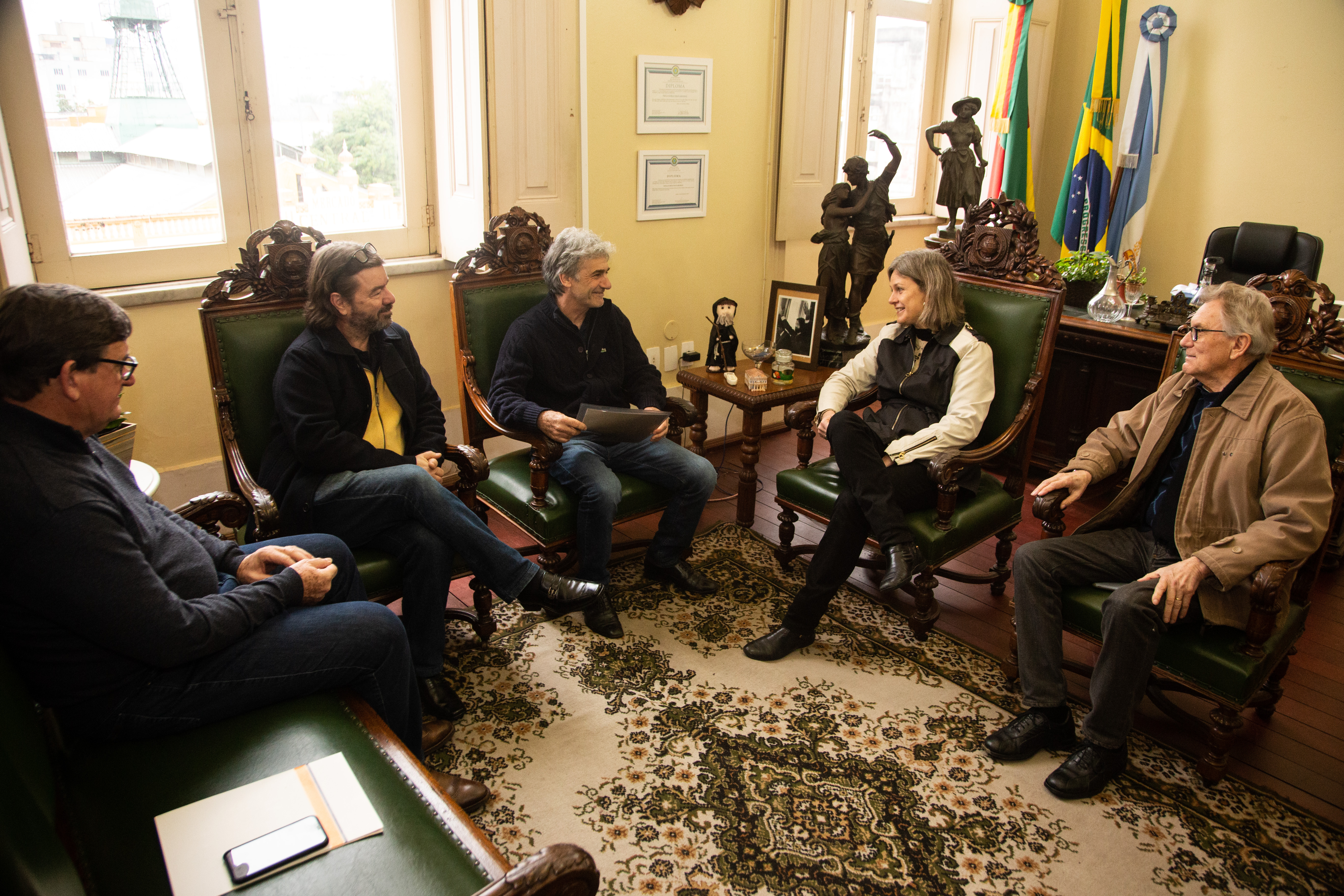 Evento inédito no país, a Conferência Mundial de Pêssegos reunirá representantes dos dez maiores produtores mundiais do fruto e contará com apoio da Prefeitura