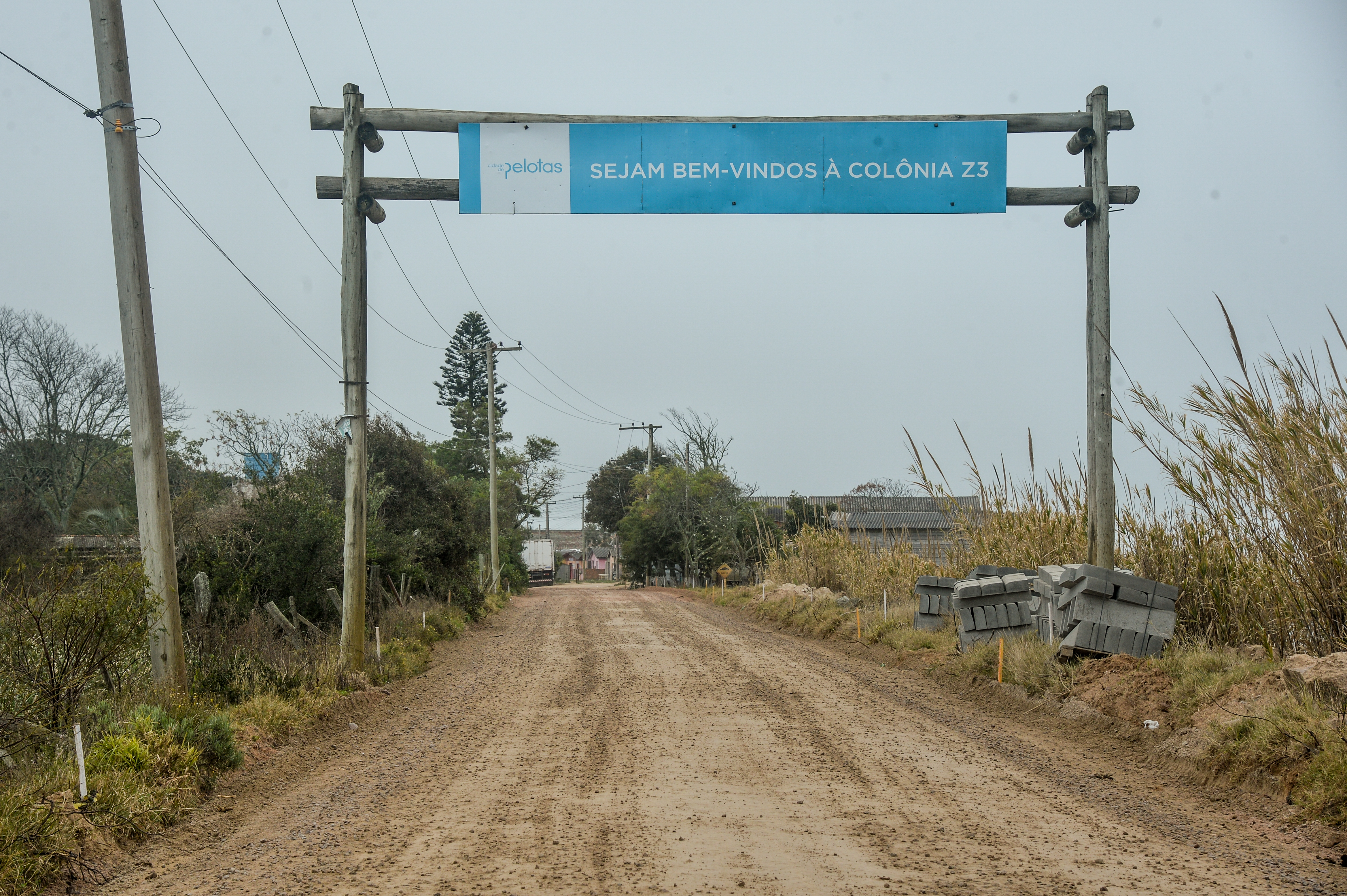 Investimento de R$ 418 mil permite qualificação da infraestrutura em, aproximadamente, meio quilômetro da via