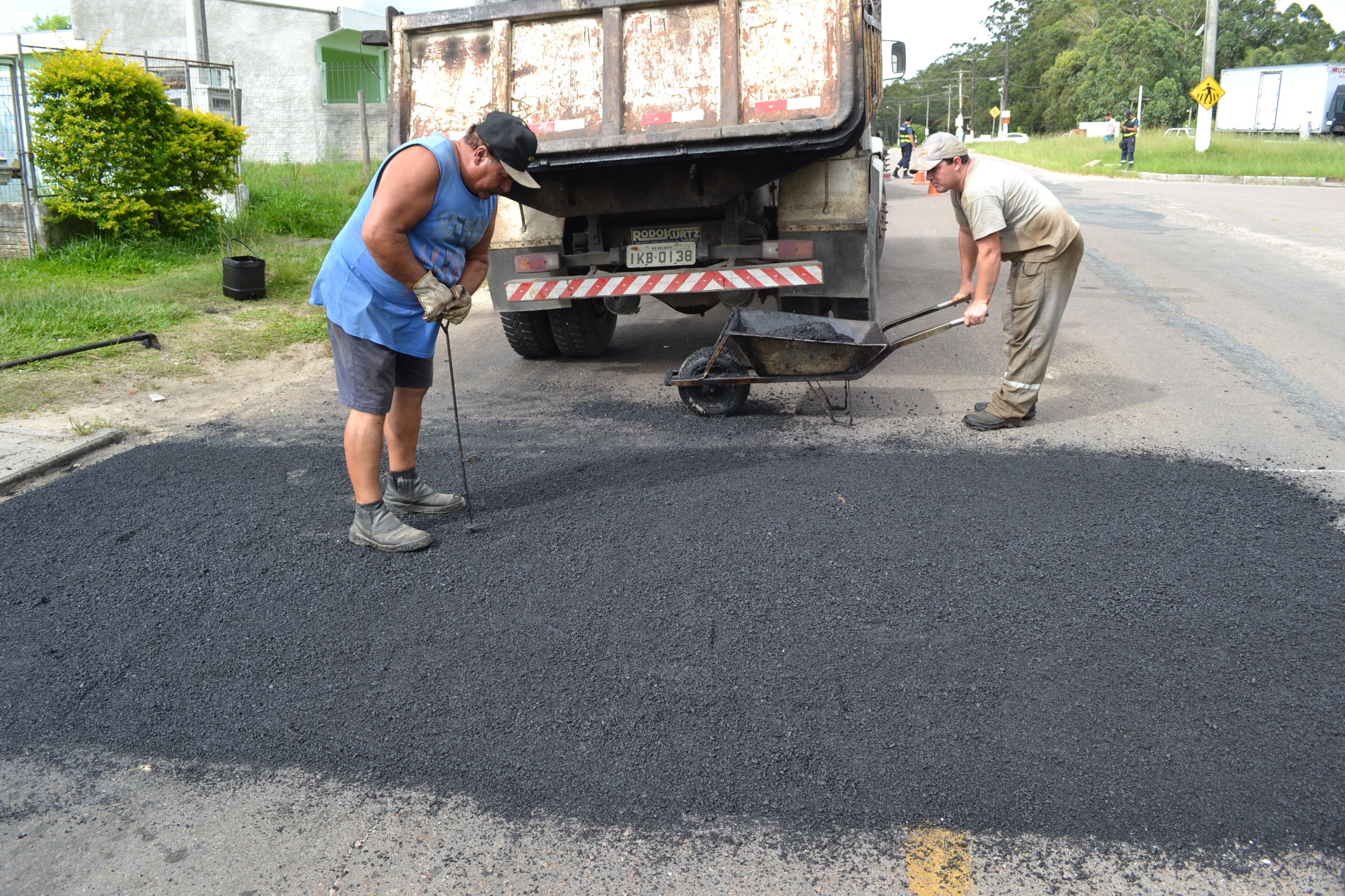 Prefeitura adota medida visando à redução da velocidade na avenida