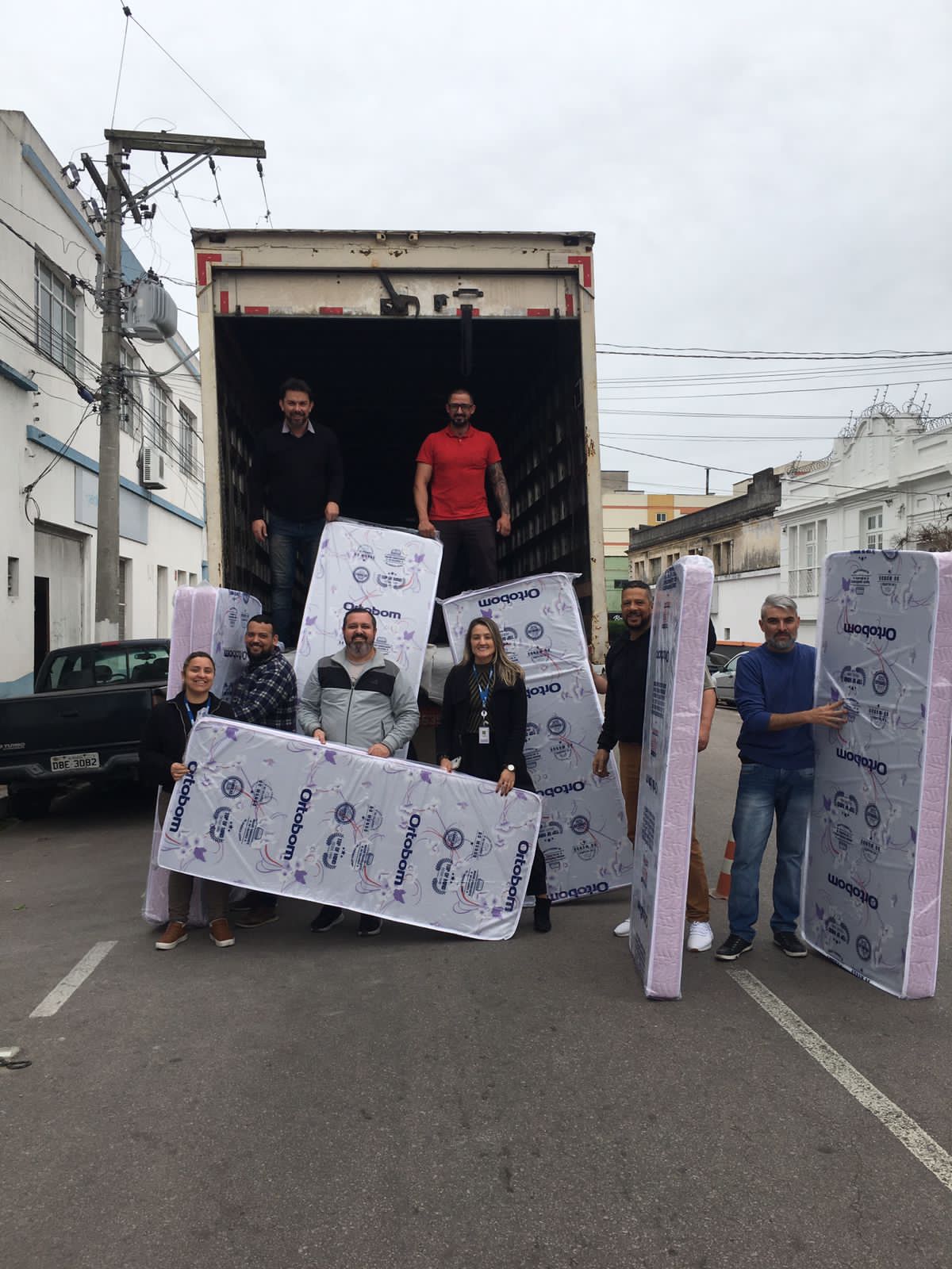 Donativos serão destinados às casas de acolhimento e a famílias atendidas pelo Município