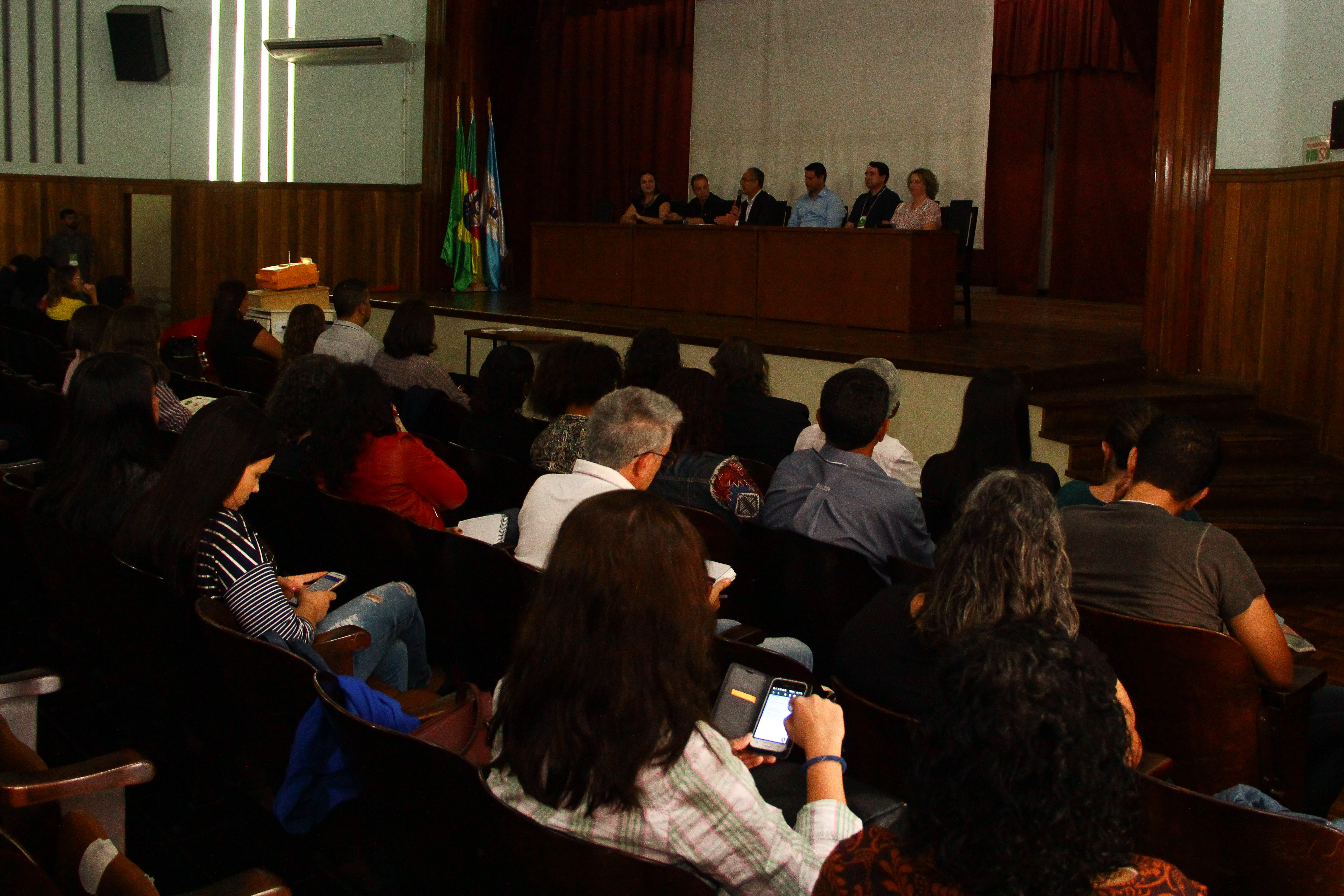 Encontro regional foi promovido pelo governo estadual e reuniu funcionários municipais