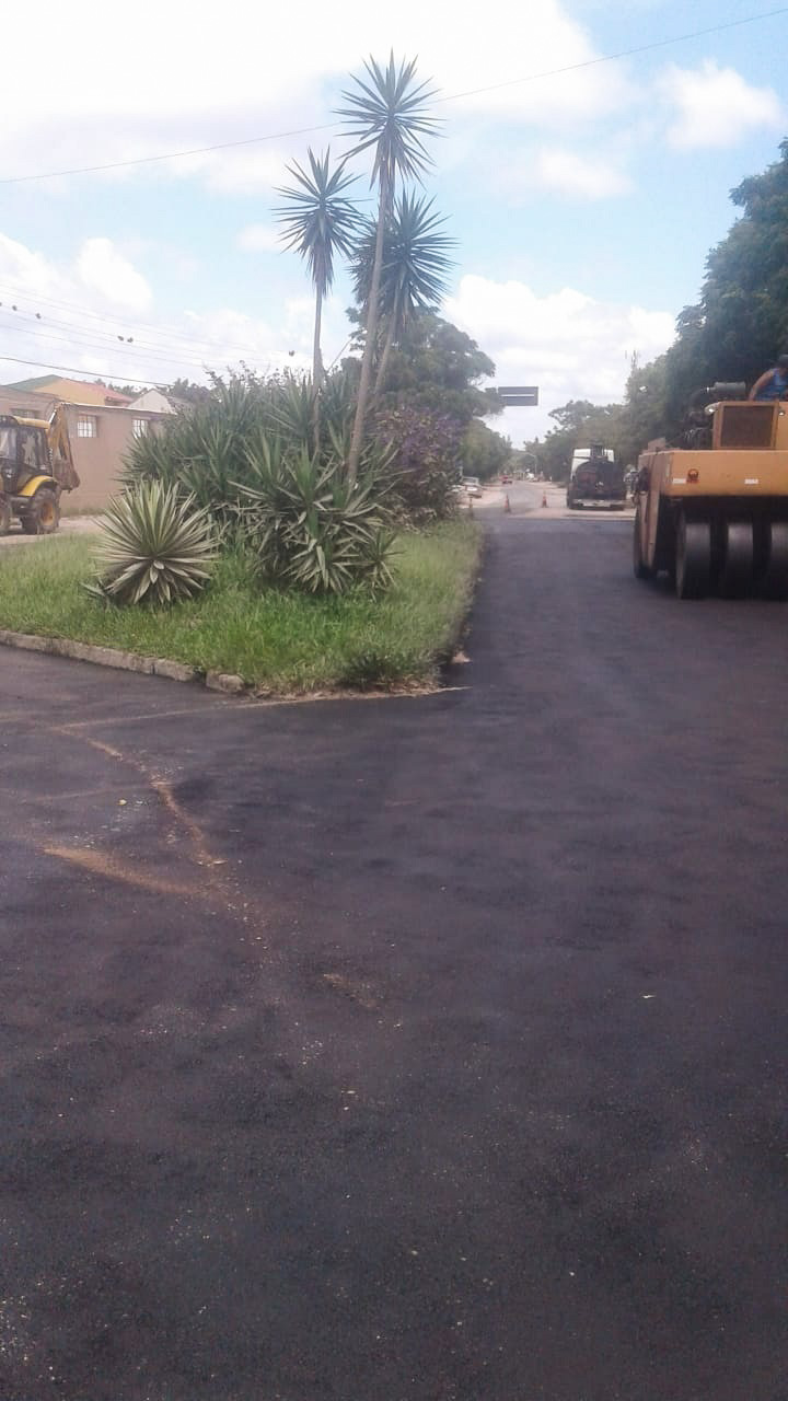 Secretaria de Obras e Pavimentação transforma uma simples operação tapa-buracos em intervenções de maior porte