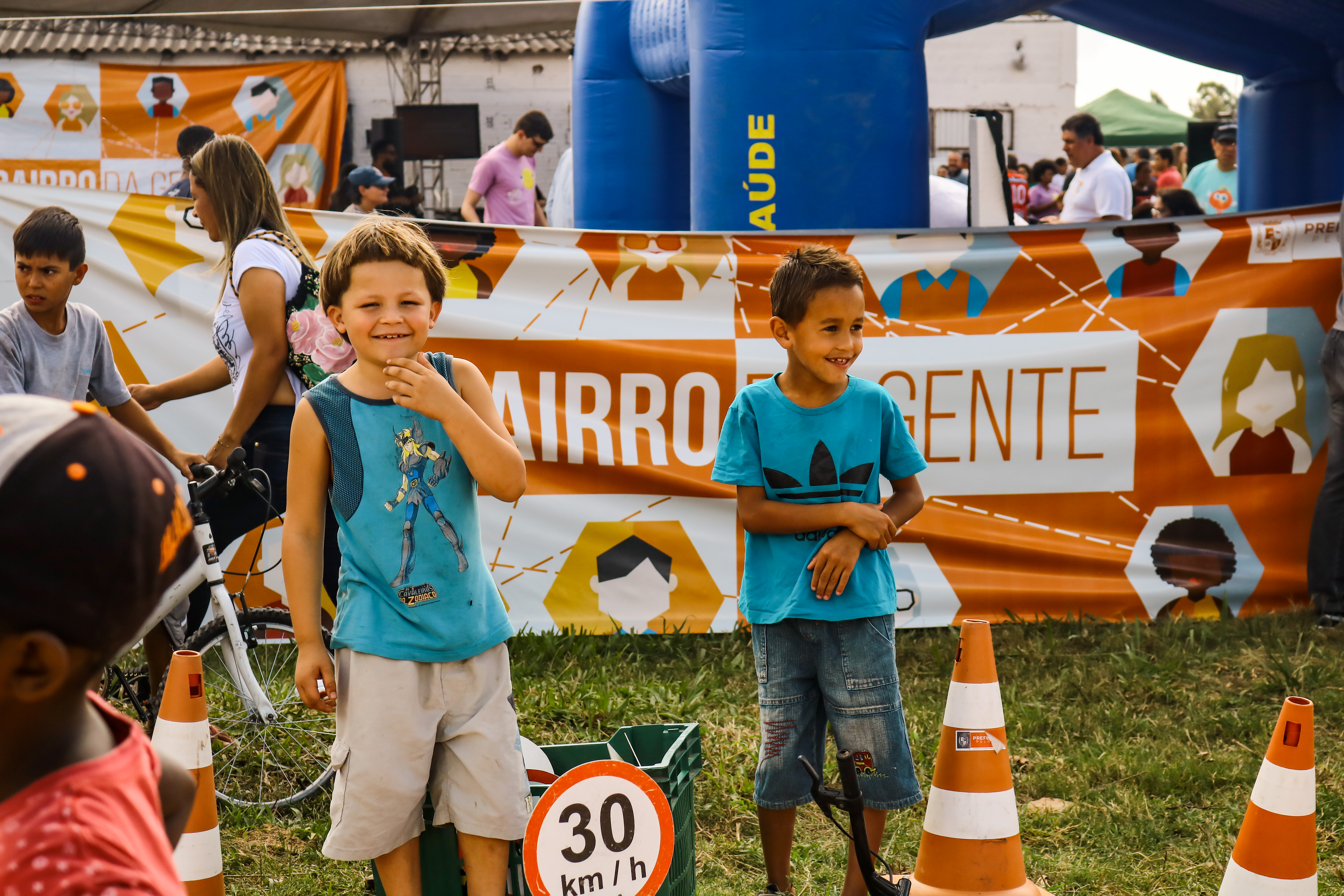 Entre os serviços que serão disponibilizados estão a confecção do cartão para o transporte coletivo rural, cartão SUS e encaminhamento para Carteira de Trabalho