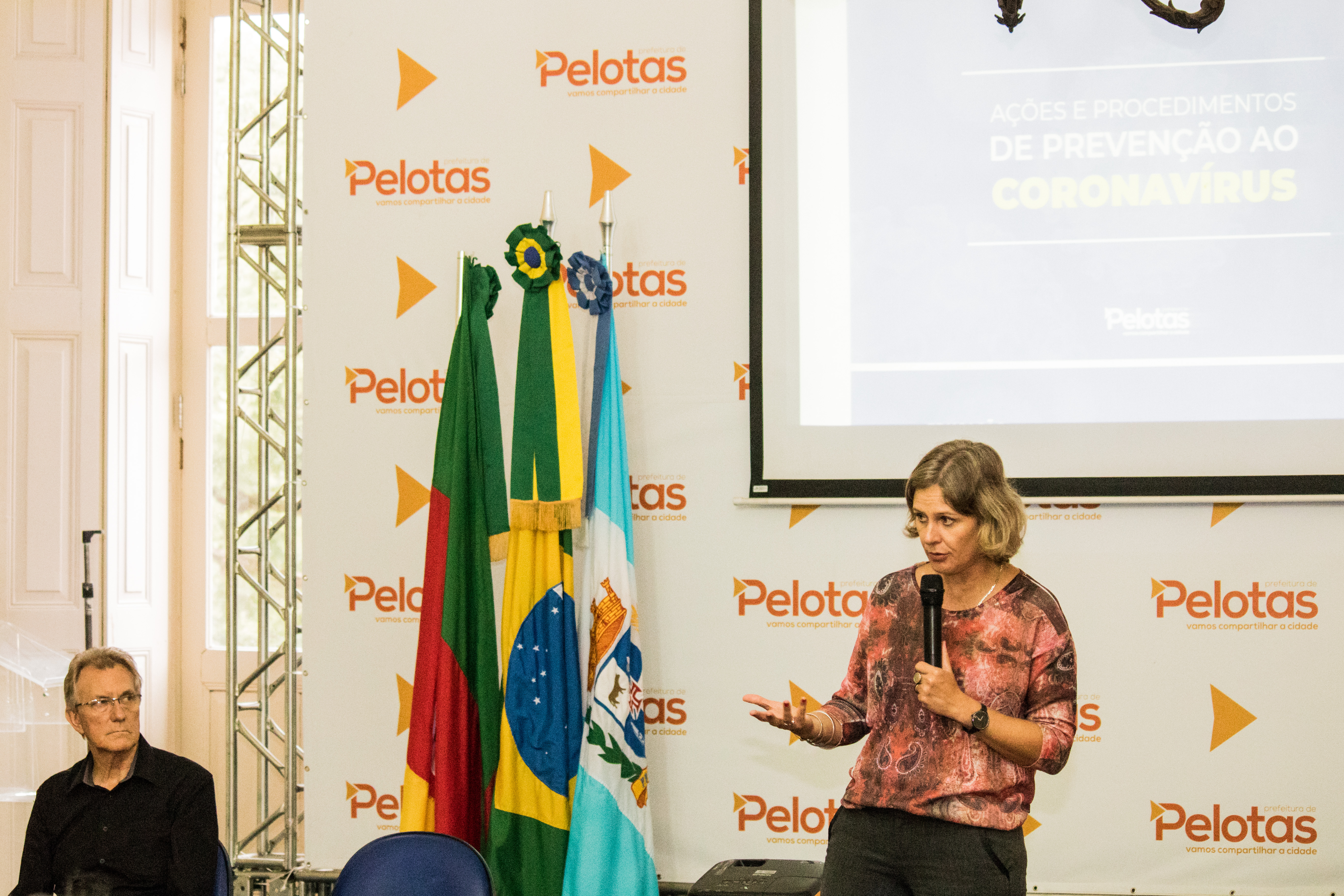 Empresários representantes de sindicatos e associações demonstraram espírito colaborativo e disposição para o enfrentamento do Convid-19 no município