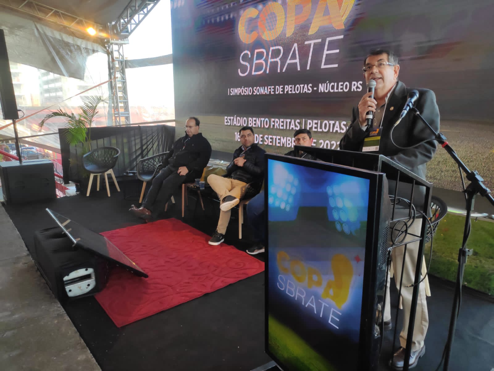 Abertura oficial da Copa Sbrate foi no estádio Bento Freitas e continuam as atividades neste sábado (17)