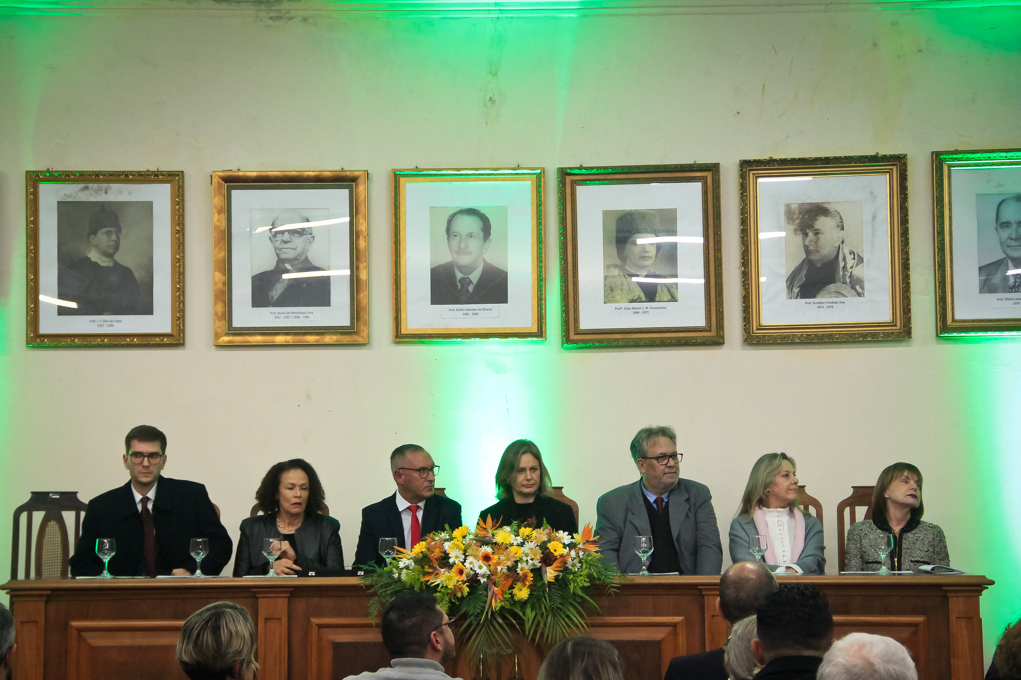Sessão solene promovida, em conjunto, pelos três Poderes, homenageou o jurista pelotense na data em que o centenário do seu nascimento é celebrado. Prefeita Paula Mascarenhas participou do ato