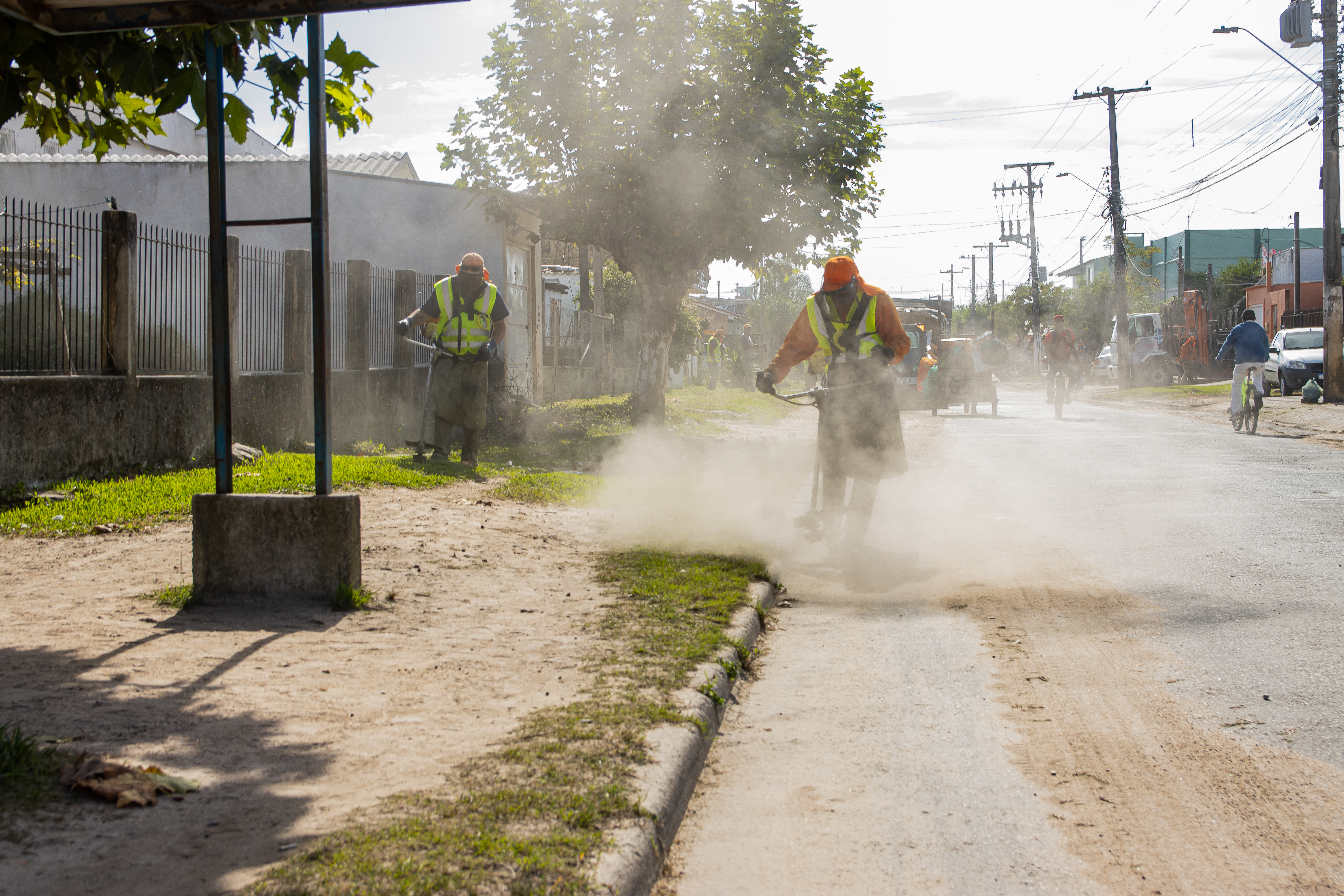 Equipes coordenadas pela Ssui farão serviços de roçado, limpeza de áreas verdes e recolhimento de entulhos nesta quarta-feira (13)