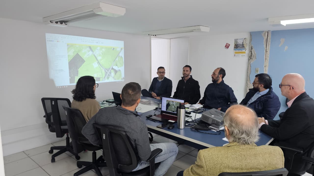 Reunião realizada nesta manhã, tratou da criação de dois parques, um industrial, e outro logístico, na zona norte do município