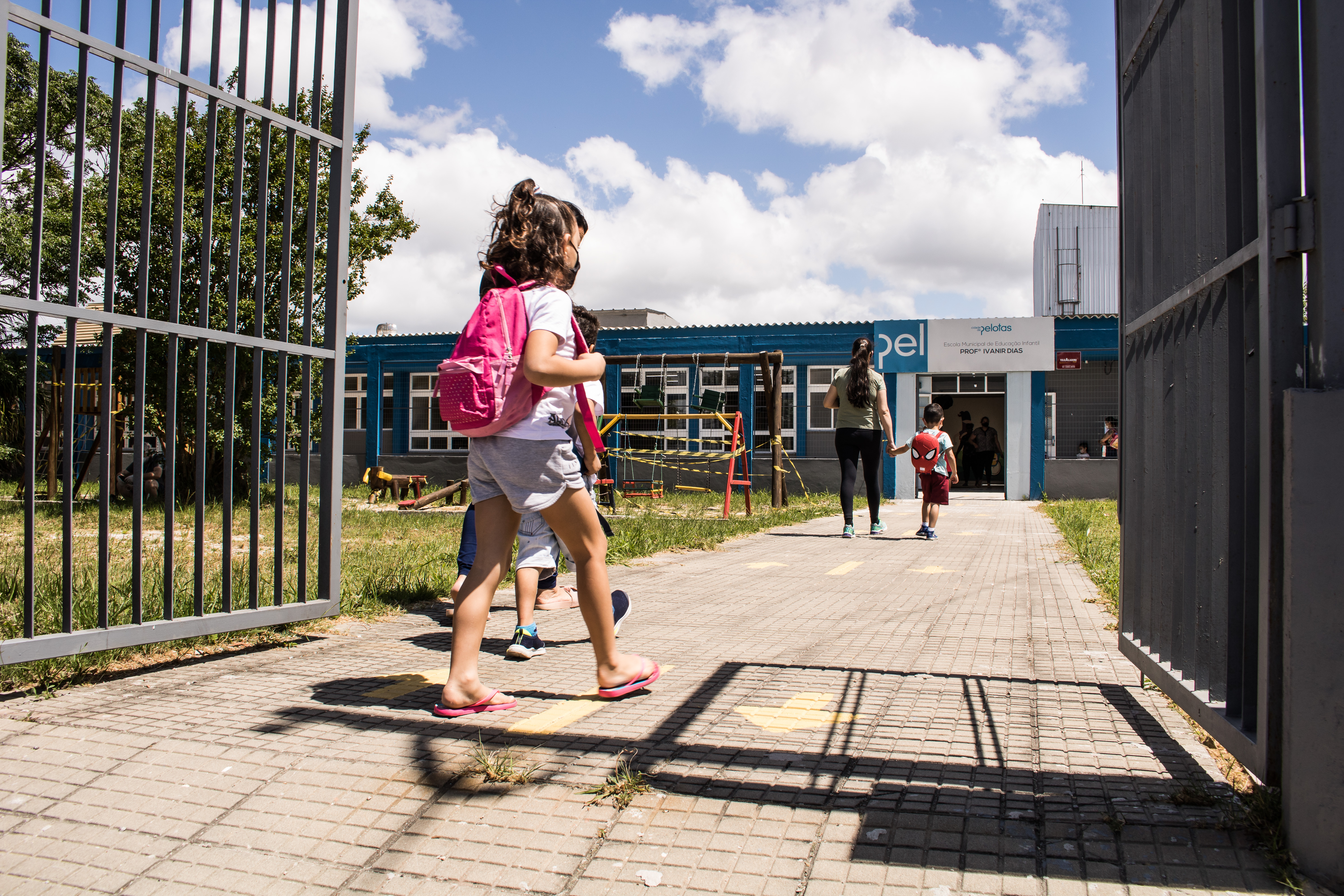 Mais de 28 mil estudantes retornam às Emeis e Emefs de Pelotas