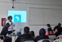 Estudantes africanos da UFPel visitam escolas da rede municipal