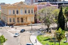 Prefeitura antecipa salários e auxílio-alimentação