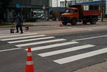 STT trabalha na sinalização horizontal em trecho da Adolfo Fetter