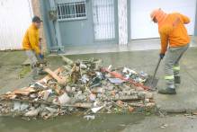 Prefeitura faz mutirão para recolher entulhos provenientes do ciclone
