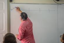 Marroni sanciona reajuste para o magistério