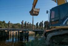 Ponte da Z3 é retirada para manutenção