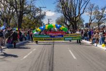 Desfile cívico de 7 de setembro reúne milhares