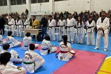 Projeto de Taekwondo da Prefeitura realiza exames de faixa