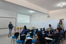 Prefeitura promove curso para taxistas sobre história e turismo de Pelotas