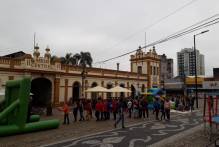 Fim de semana tem programação cultural com feiras, exposição e samba em Pelotas
