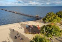 Praia do Laranjal está própria para banho