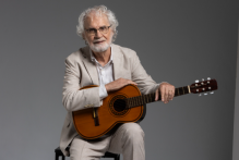 Renato Teixeira faz show no Sete de Abril na quinta-feira