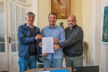 Prefeito assina contrato para construção de novo centro esportivo comunitário no Parque do Obelisco