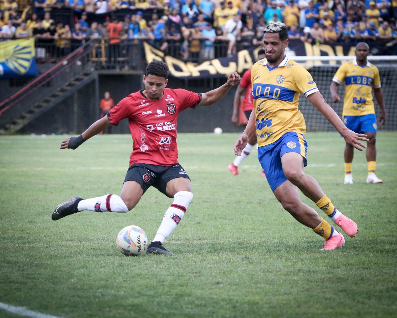 Pasta acionou os clubes e à Federação Gaúcha de Futebol, e se colocou à disposição