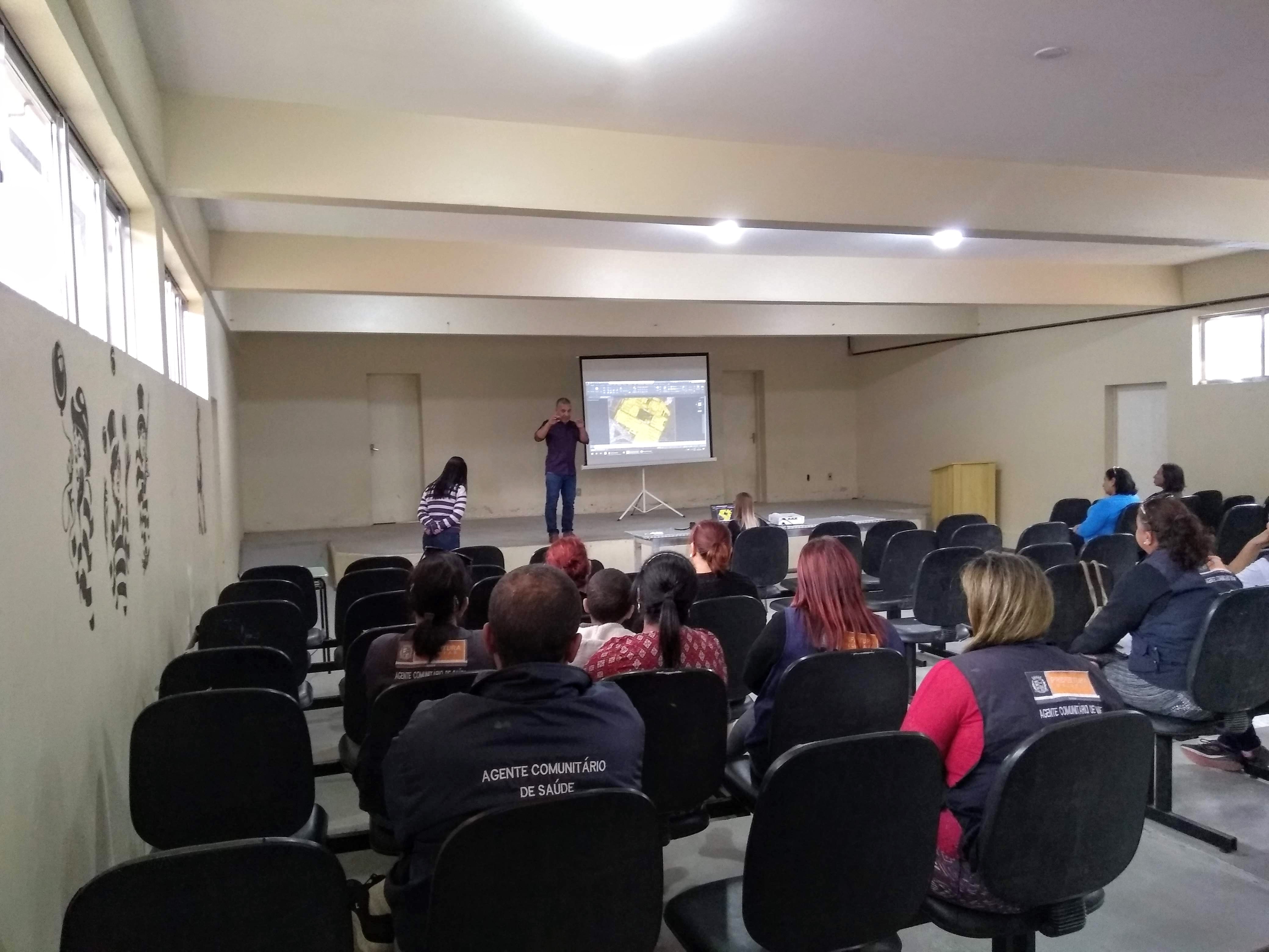 Equipe da Regularização fez a primeira reunião com servidores municipais que auxiliarão no trabalho