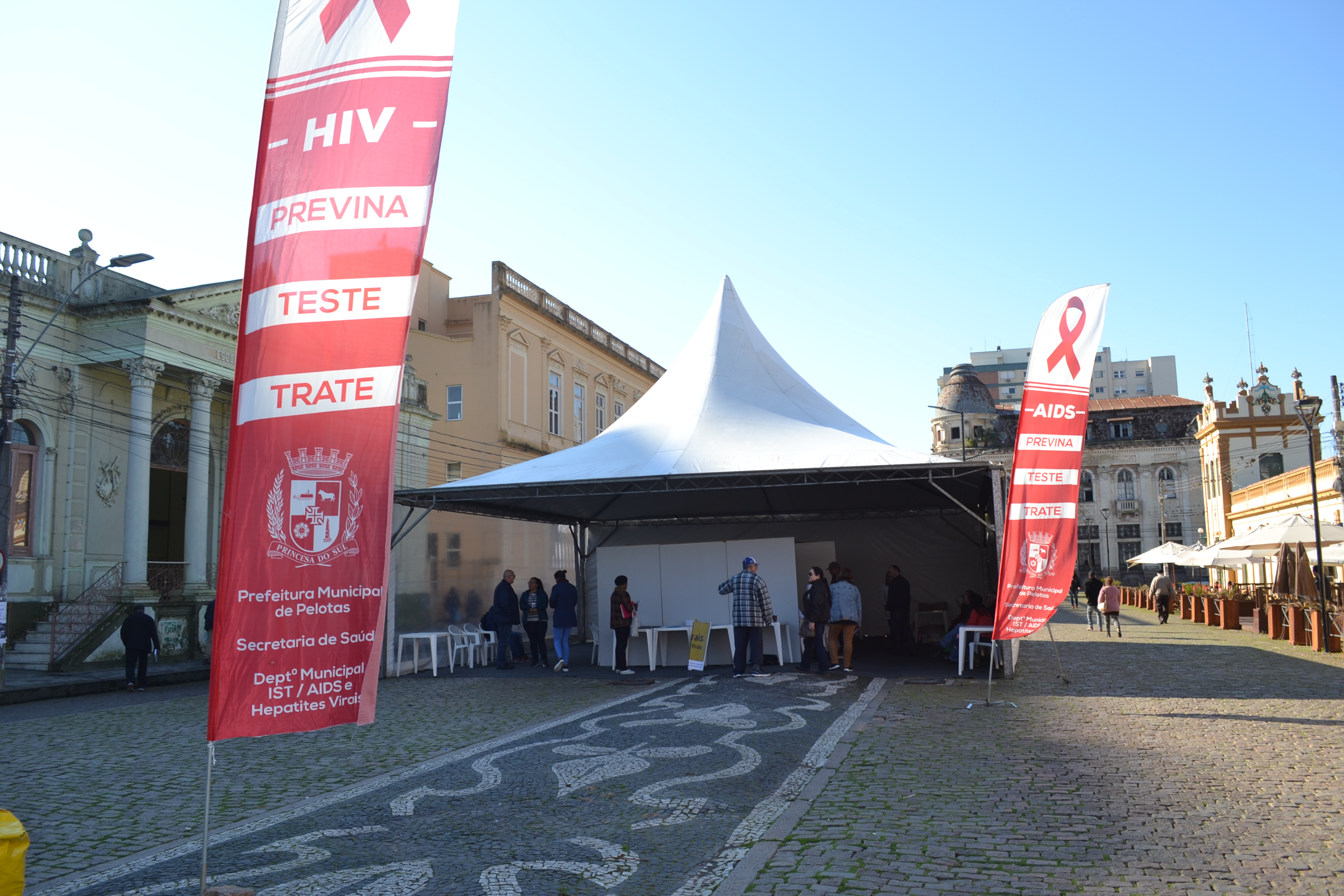 Durante a ação, testes rápidos para identificação da hepatite C foram realizados