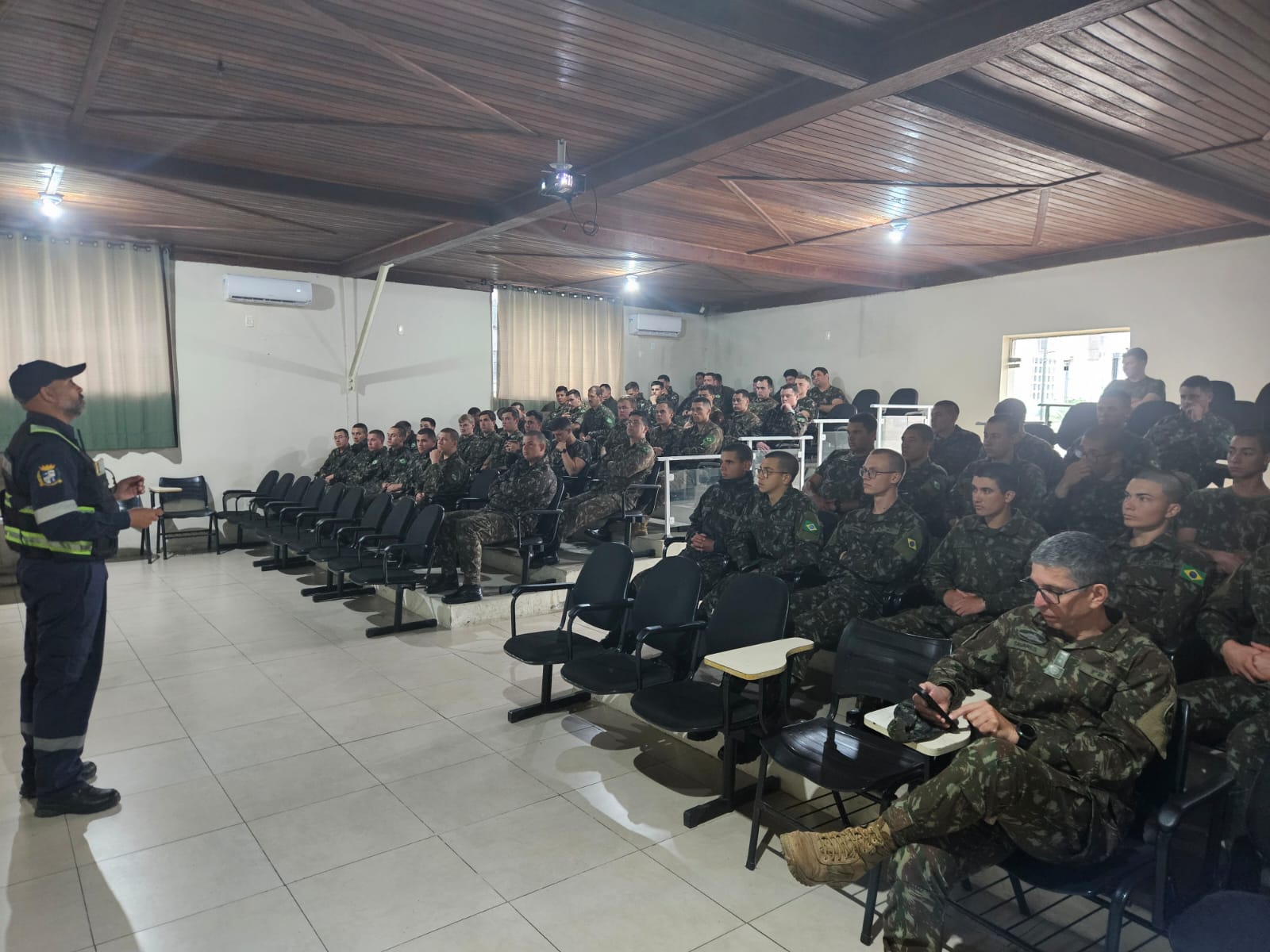 Assunto foi  explanado para 75 militares do 9º BIMTz