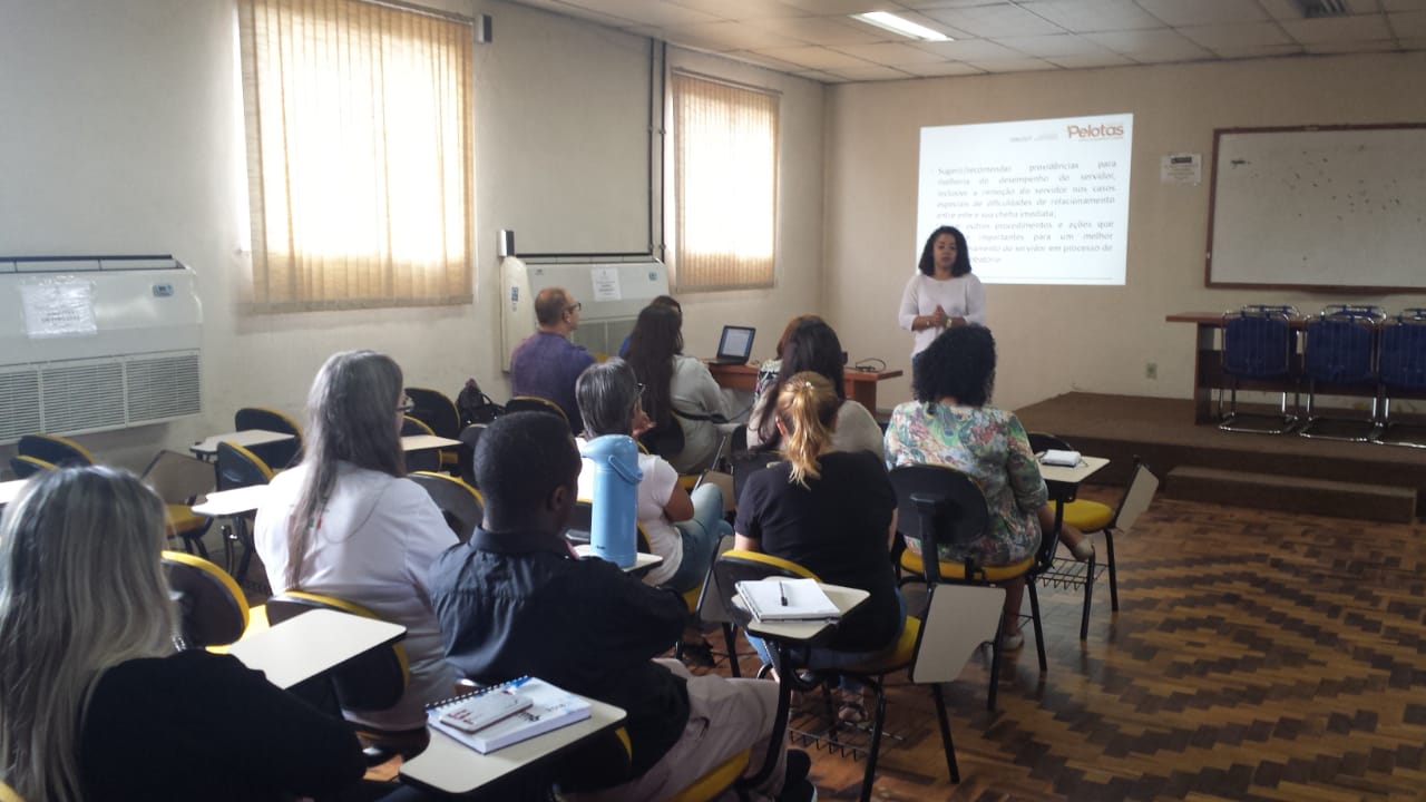 Terceiro encontro é direcionado aos avaliadores da Secretaria de Assistência Social