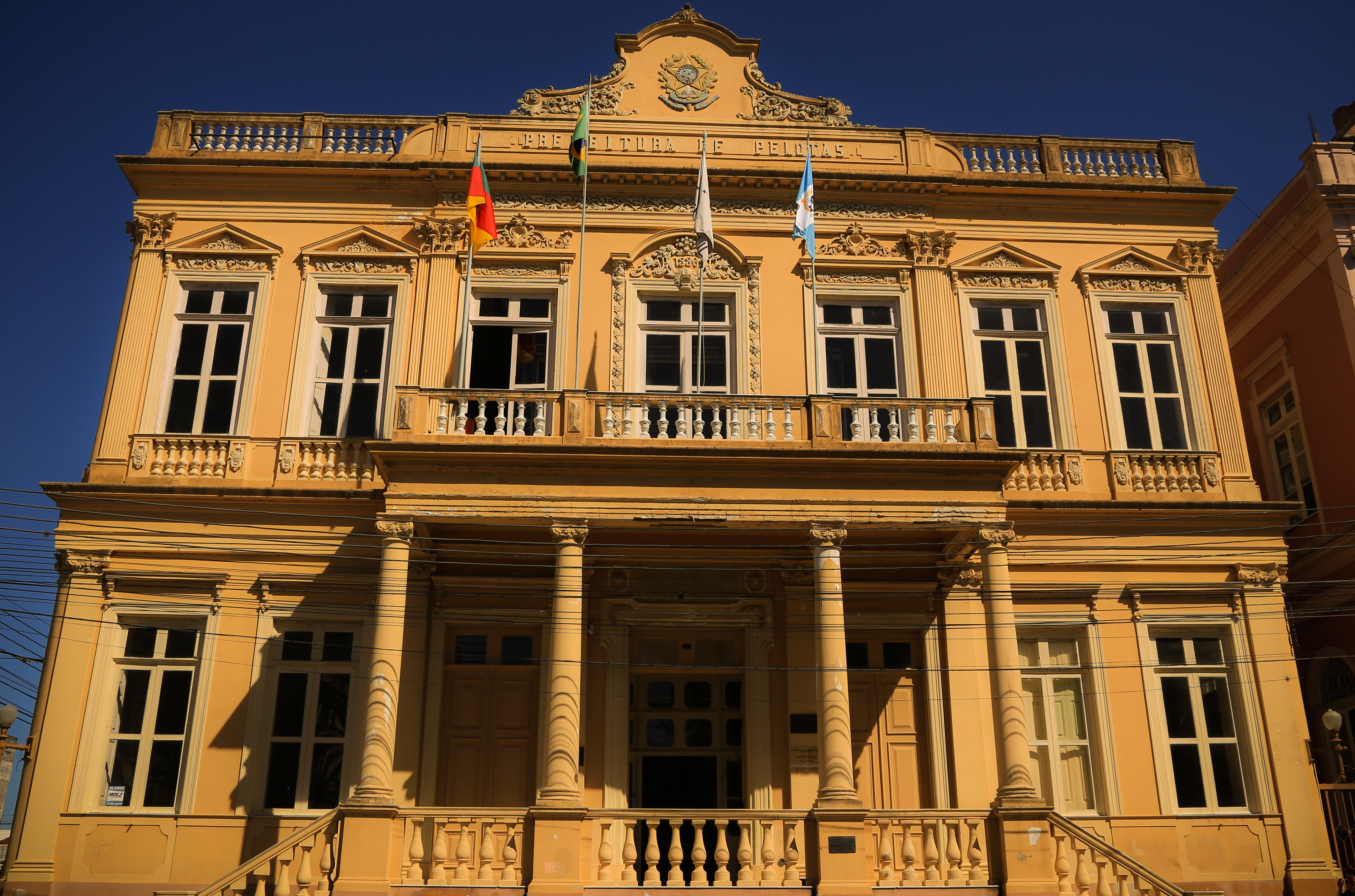 Administração Municipal encaminha comunicado ao Simp e aponta limites legais e restrições financeiras como motivos pela postergação