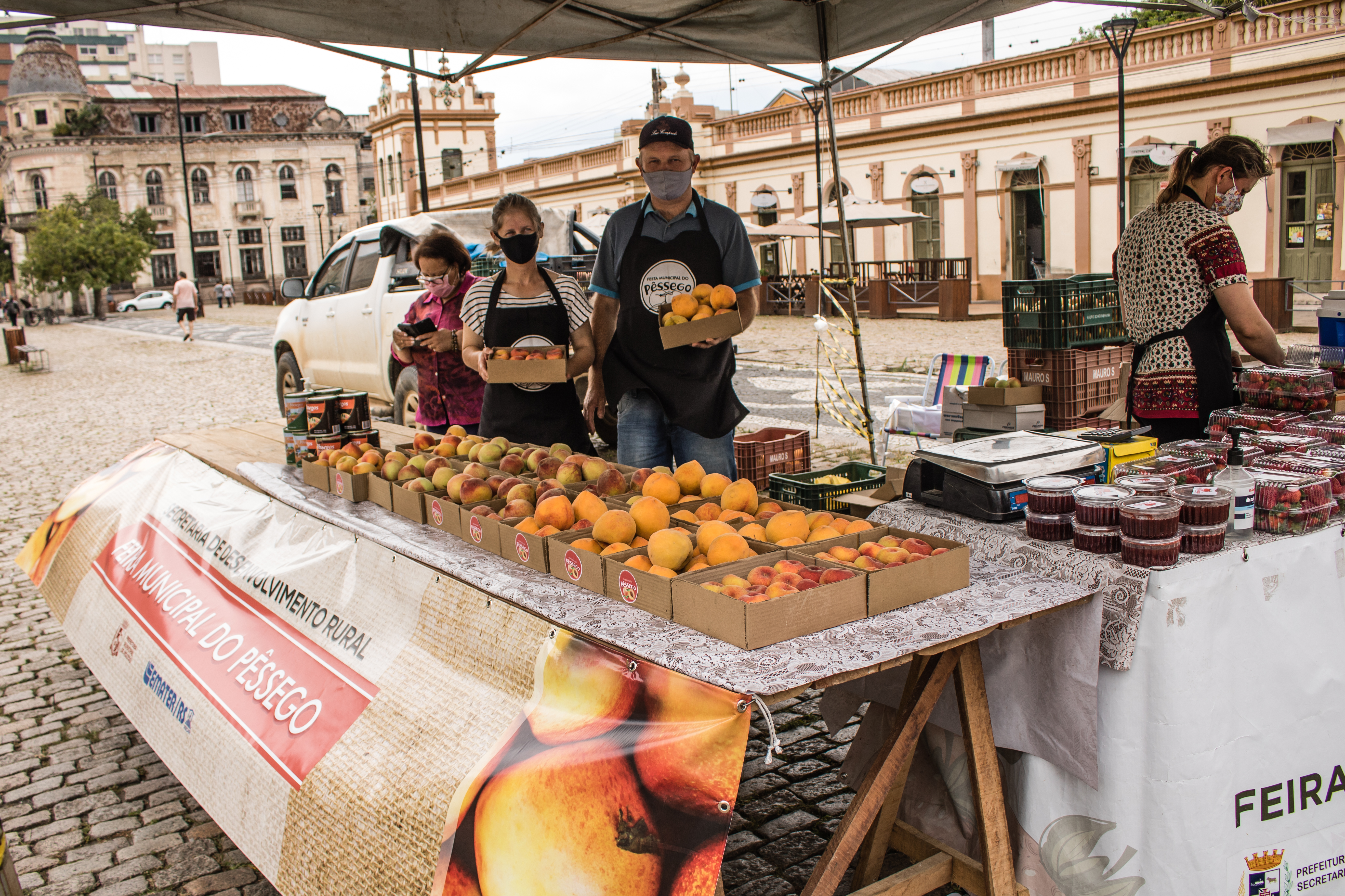 Conforme Decreto de enfrentamento à pandemia, a comercialização não ocorrerá por quatro dias em Pelotas