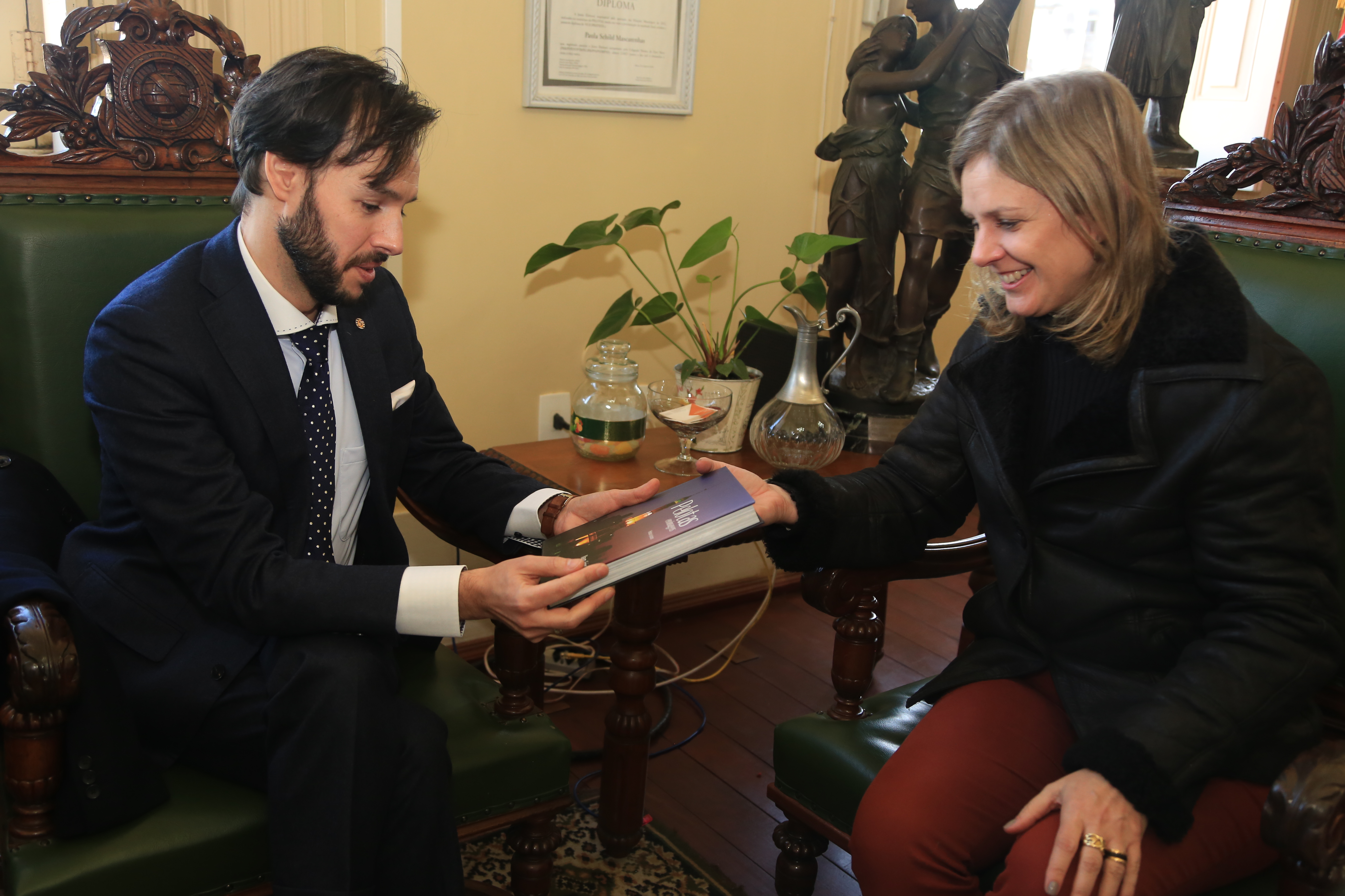 Pablo Bayarres conversou com Paula sobre parcerias entre Brasil e Uruguai