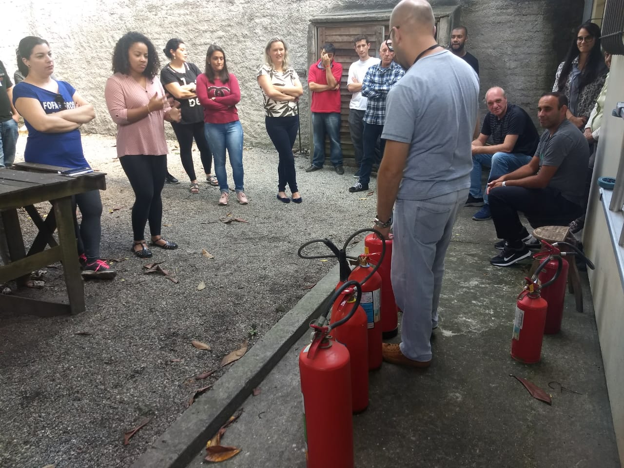 Teoria e prática em casos de sinistro foram abordados durante atividade voltada aos servidores
