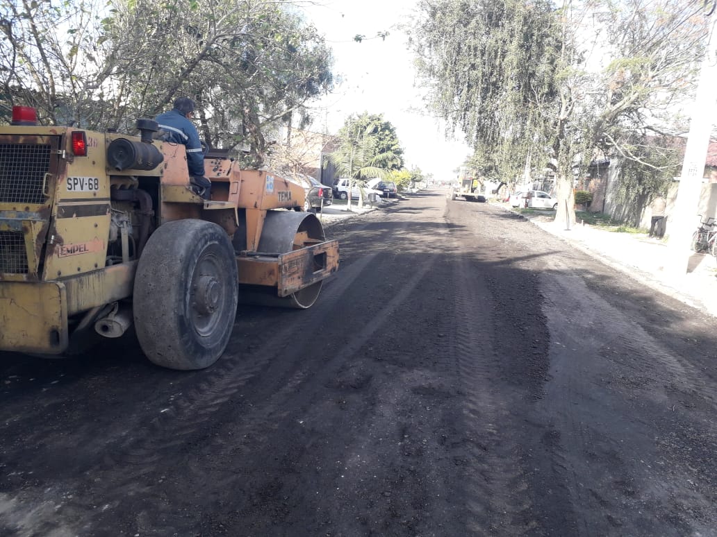 Secretaria de Obras realiza intervenções em vias do Fragata e do Centro