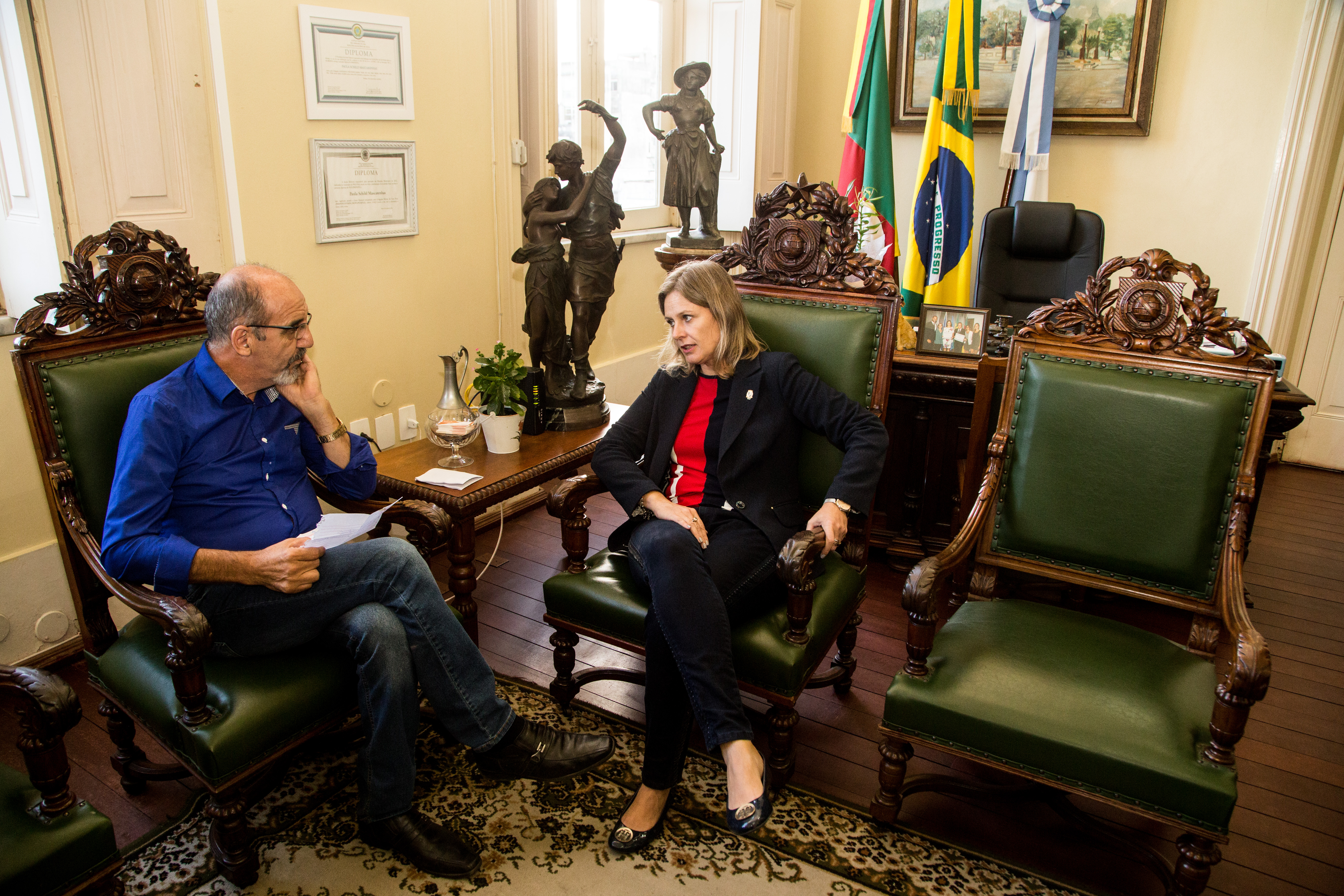 Vereador apresentou pleitos das comunidades do Fragata e do Balneário dos Prazeres. Prefeita aproveitou para informar a sanção de duas leis do edil