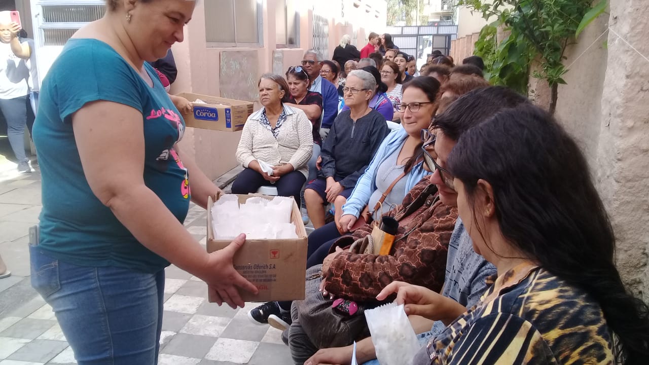 O evento reuniu famílias na tarde desta terça-feira