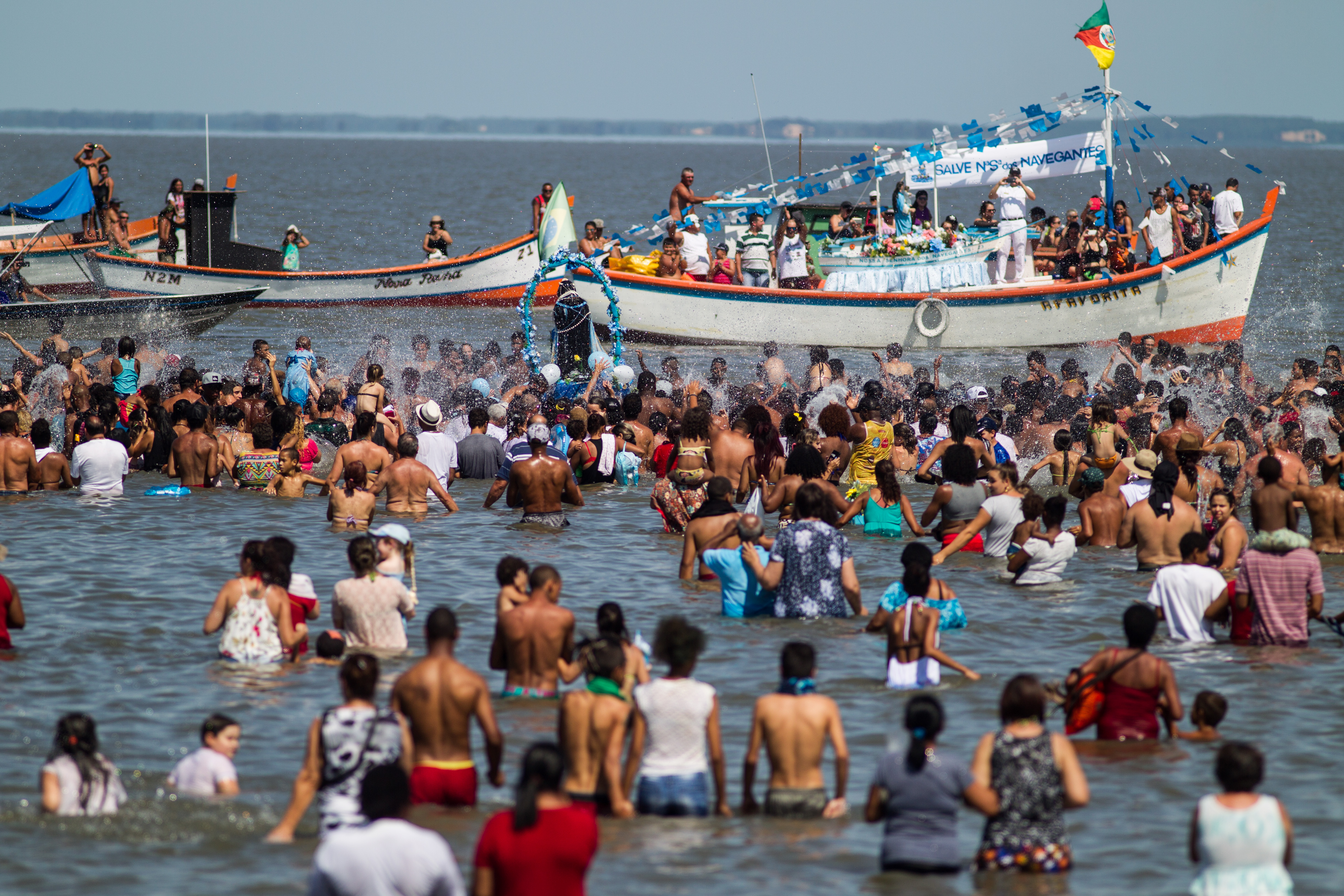 A reunião, que será realizada dia 31 de janeiro, é pré-requisito para trabalhar nas festividades