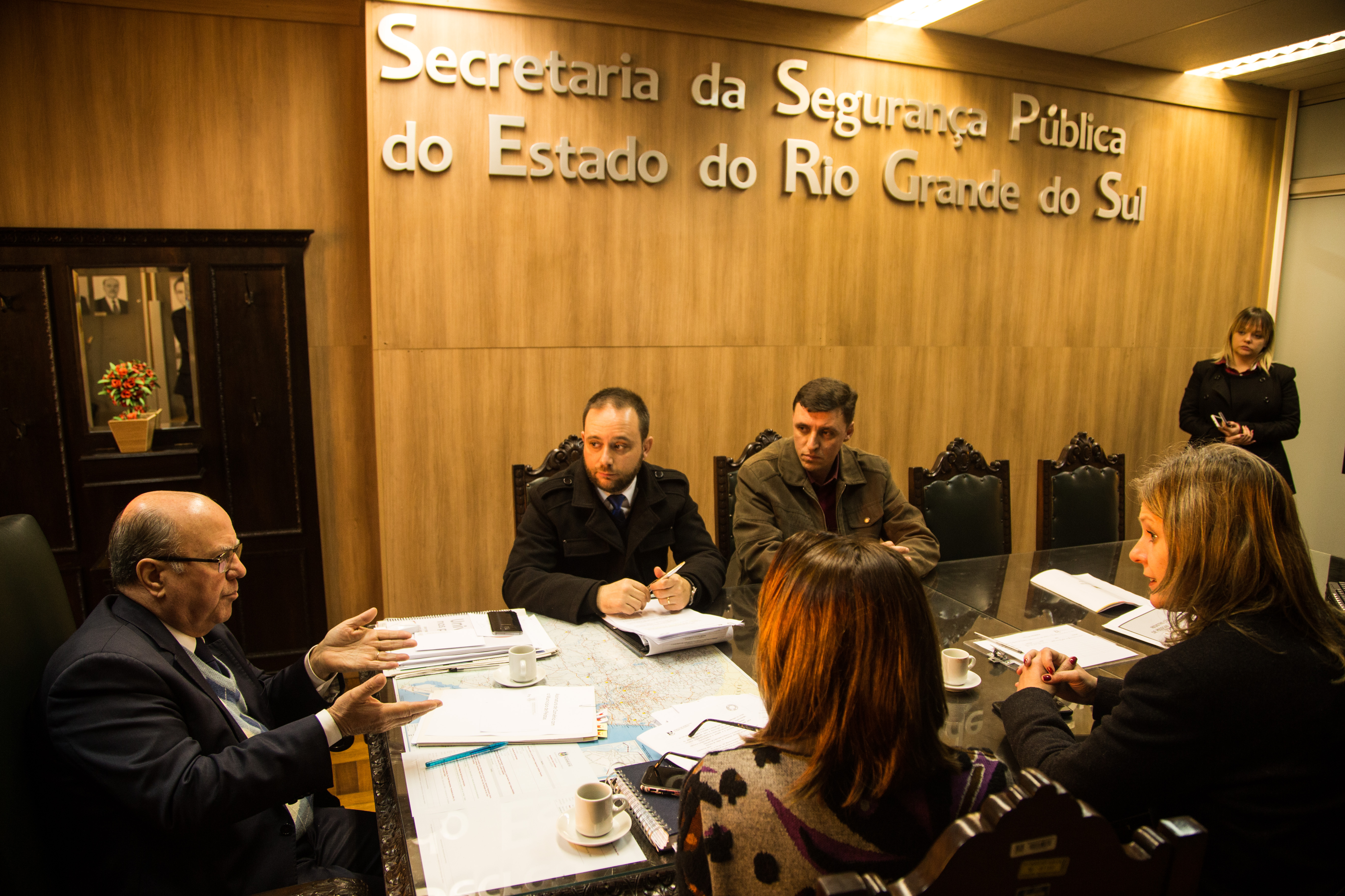 Estratégia dará acesso, via internet, a endereços, nomes dos pais, fotos, inquéritos policiais e processos judiciais, entre outros dados