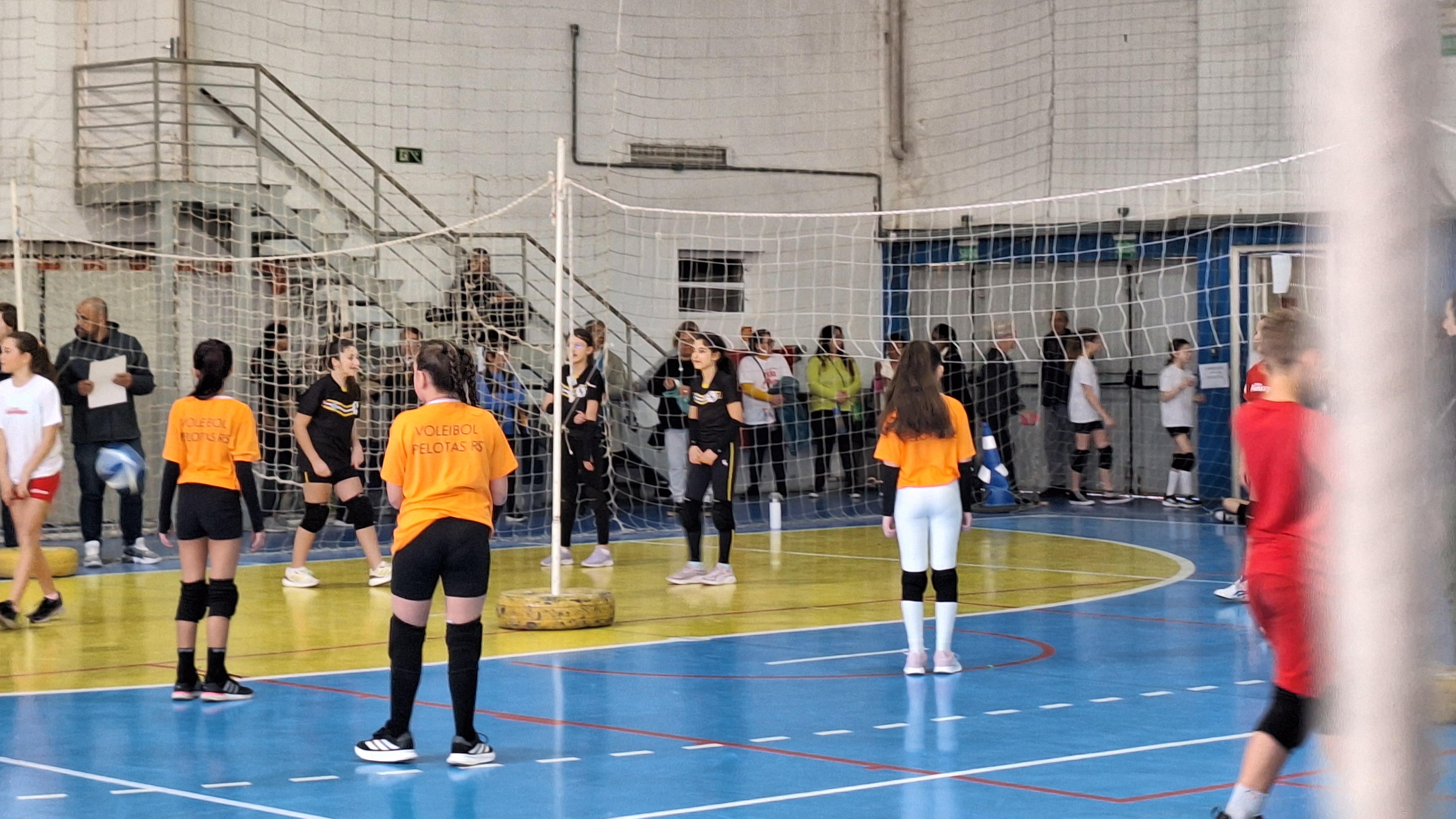 Evento contará com partidas amistosas e busca a confraternização entre os jovens atletas