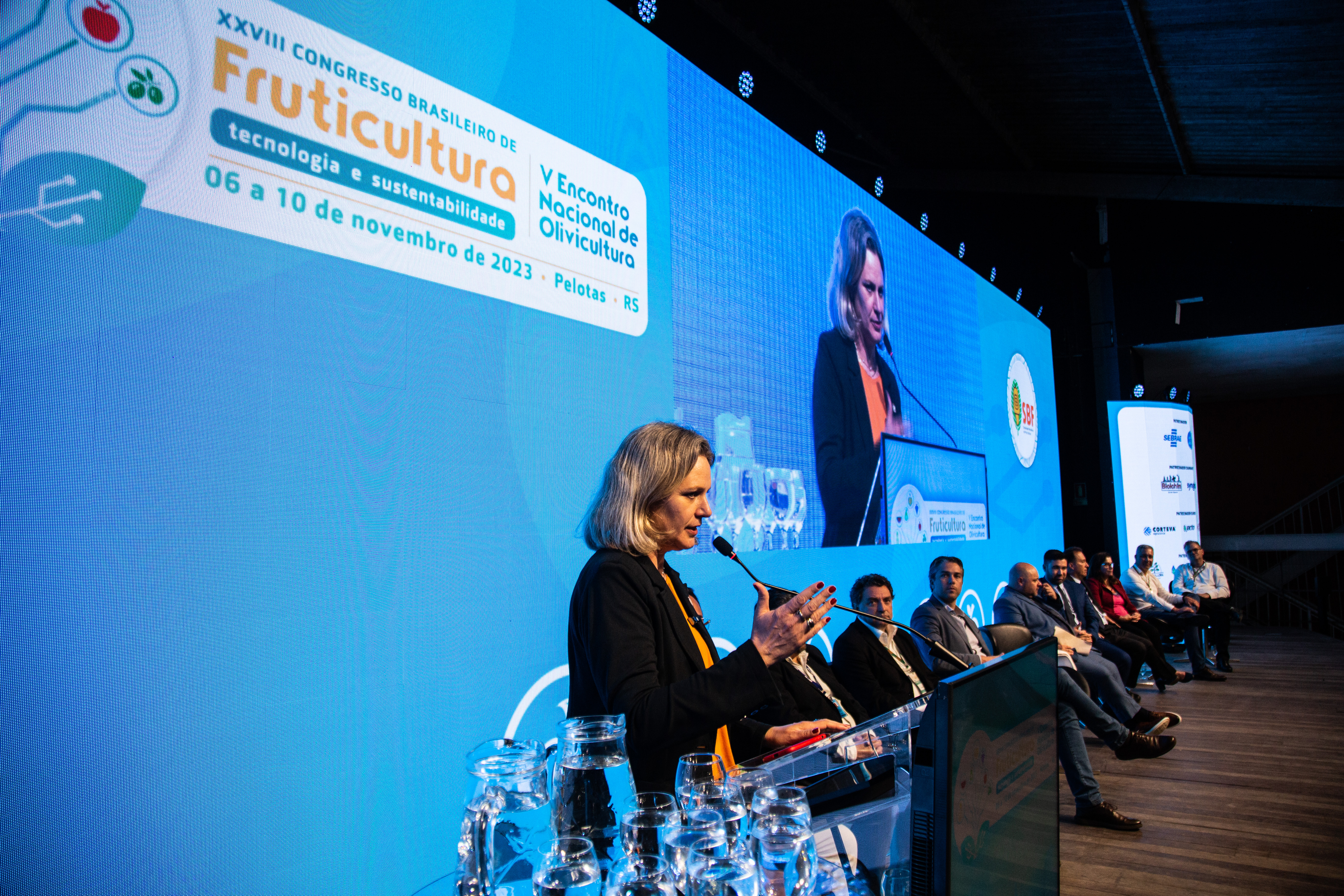 28º edição do evento acontece em Pelotas até sexta-feira, junto com o 5º Encontro Nacional de Olivicultura, no Centro de Eventos Fenadoce