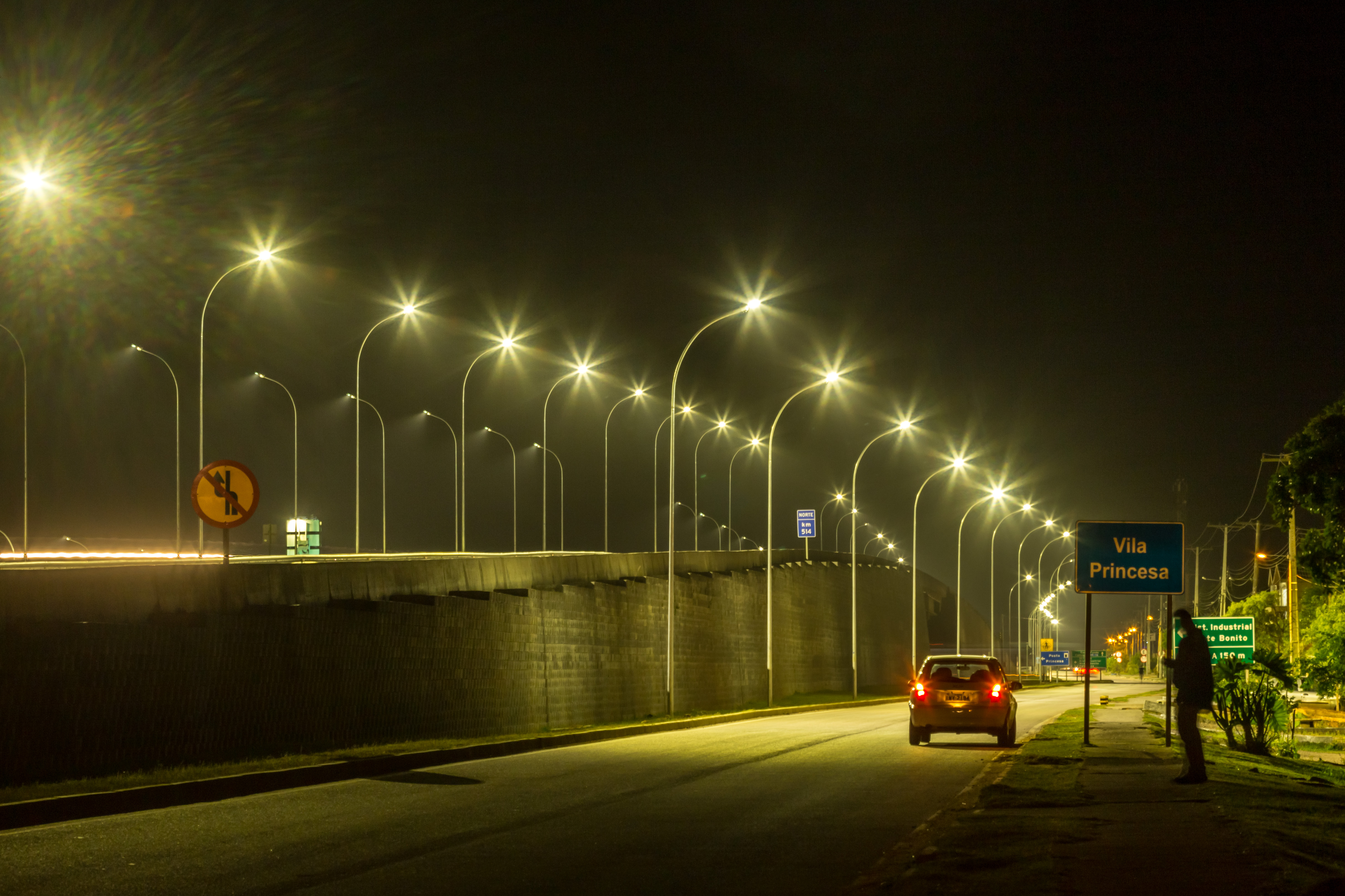 Qualificação em sete pontos no contorno do Município é viabilizada através de parceria entre Prefeitura e Ecosul. Cerca de mil luminárias serão instaladas