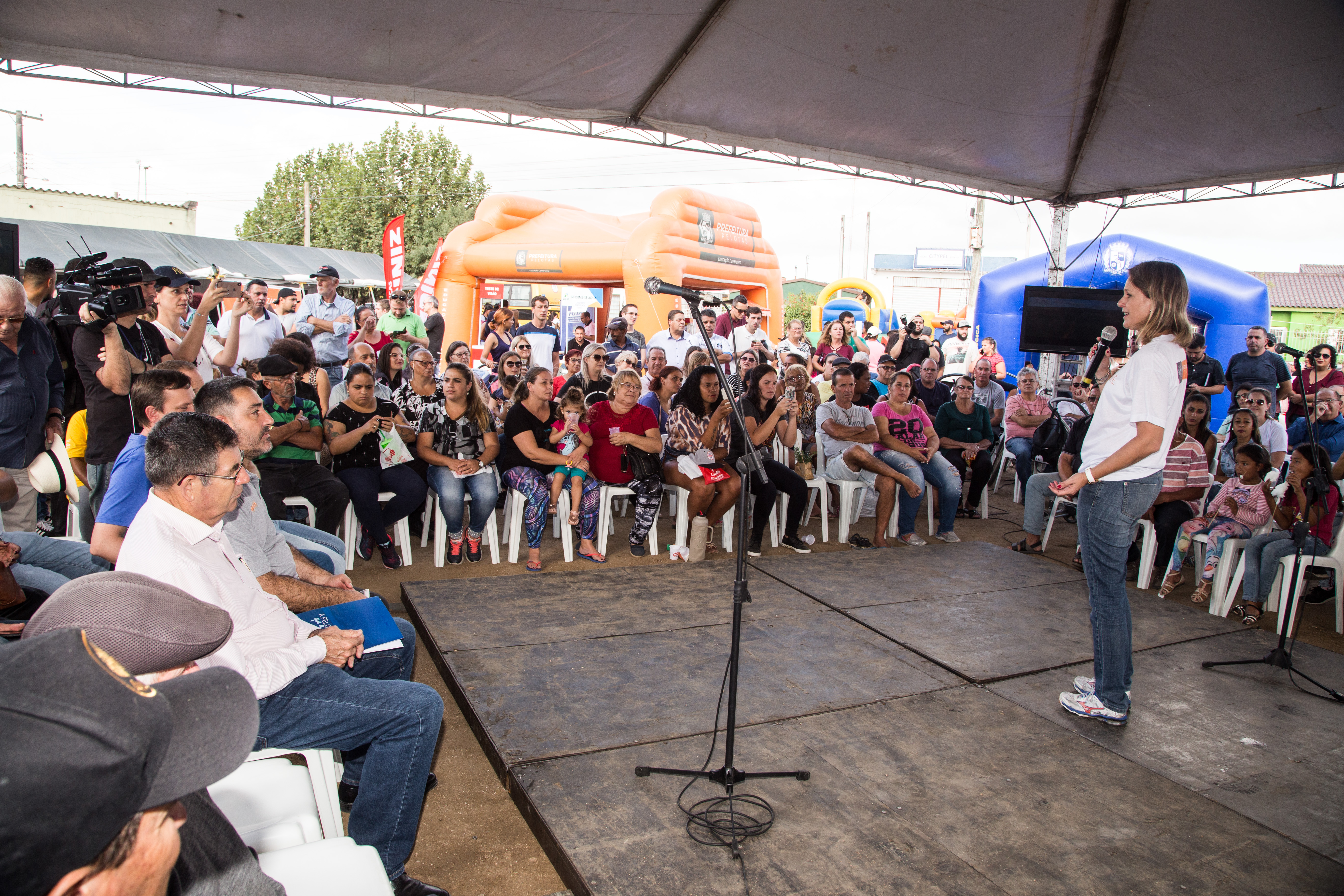 Na audiência da 7ª edição de ‘O Bairro da Gente’, os pleitos envolveram saúde, segurança, pavimentação e transporte