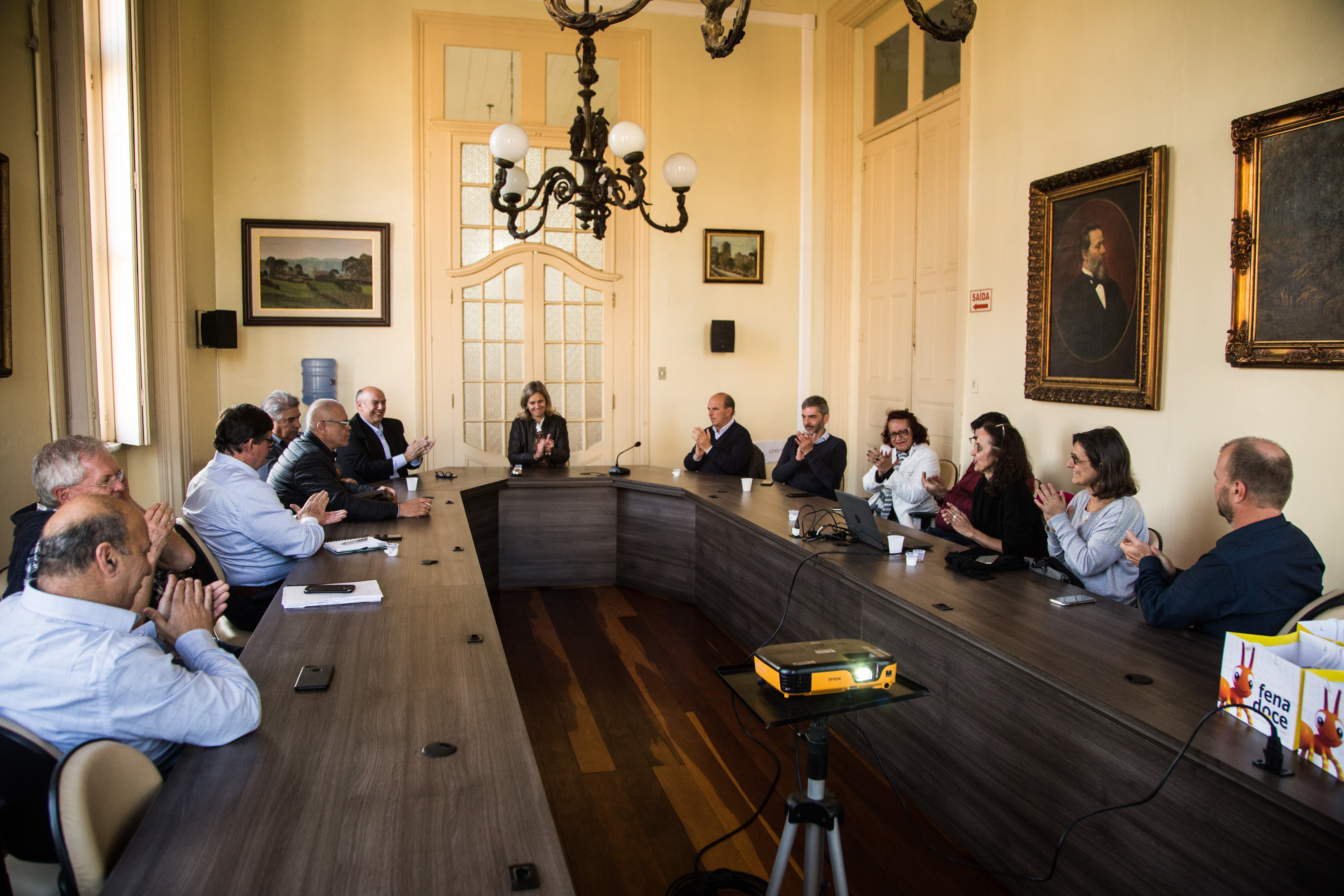 Entidade apresentou o balanço dos 19 dias de evento, em que 1,3 milhão de doces foram comercializados e 246 mil pessoas passaram pelo Centro de Eventos